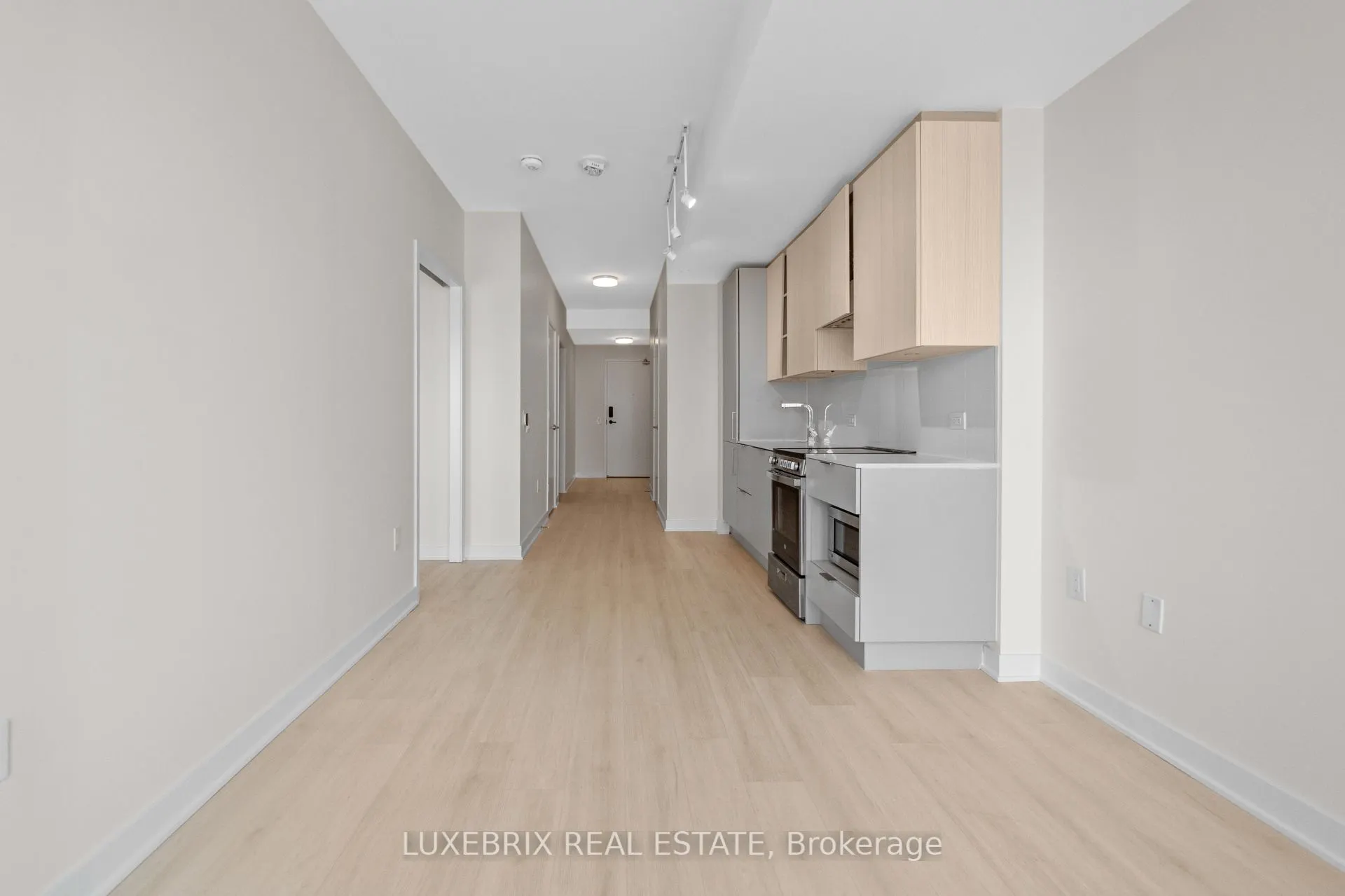 3900 Confederation Parkway, #2112