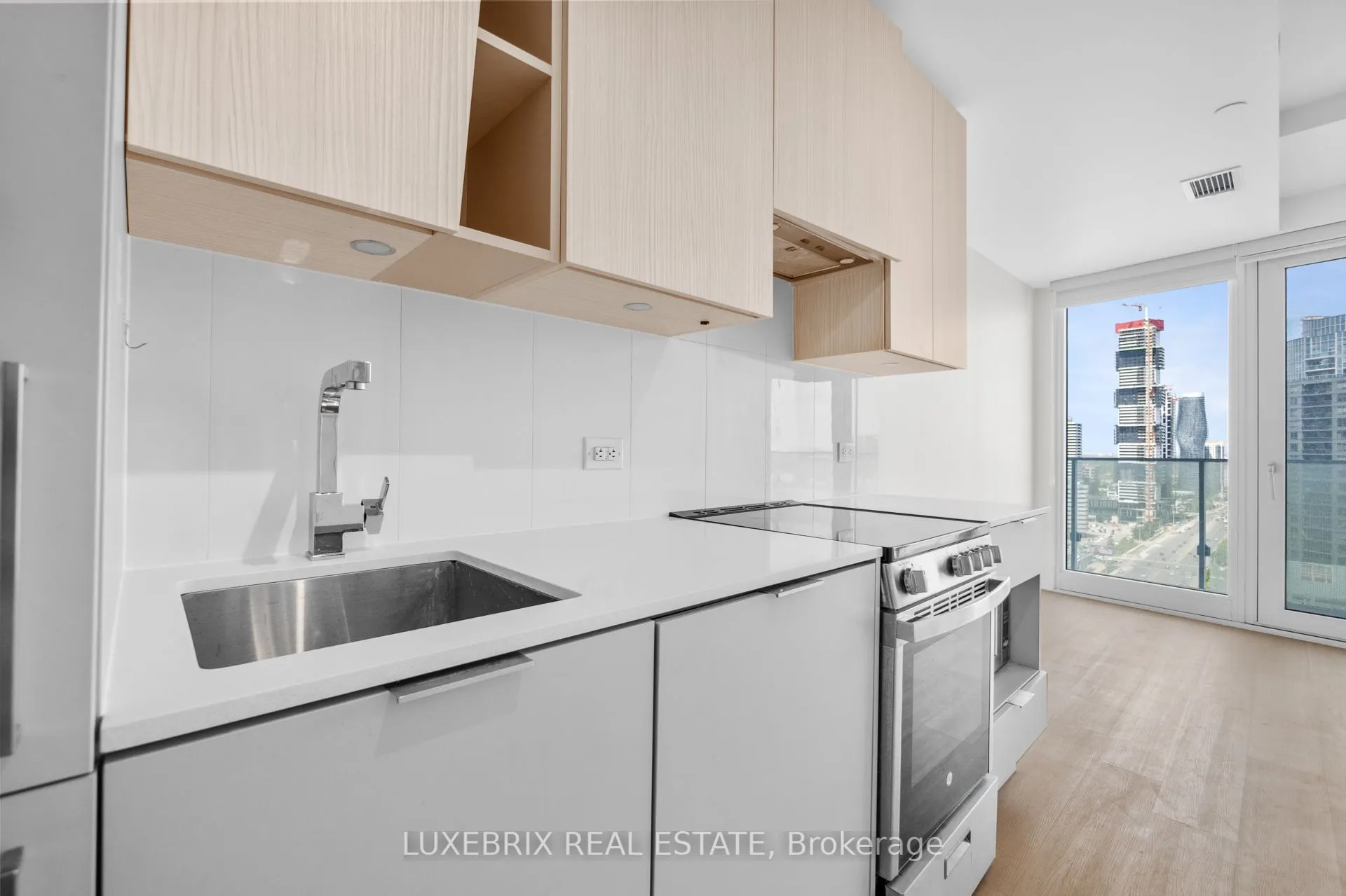 3900 Confederation Parkway, #2112