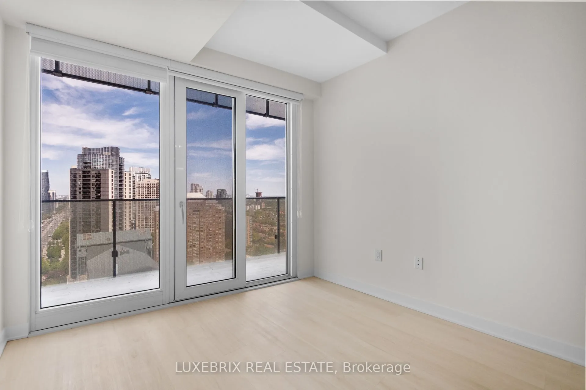 3900 Confederation Parkway, #2112