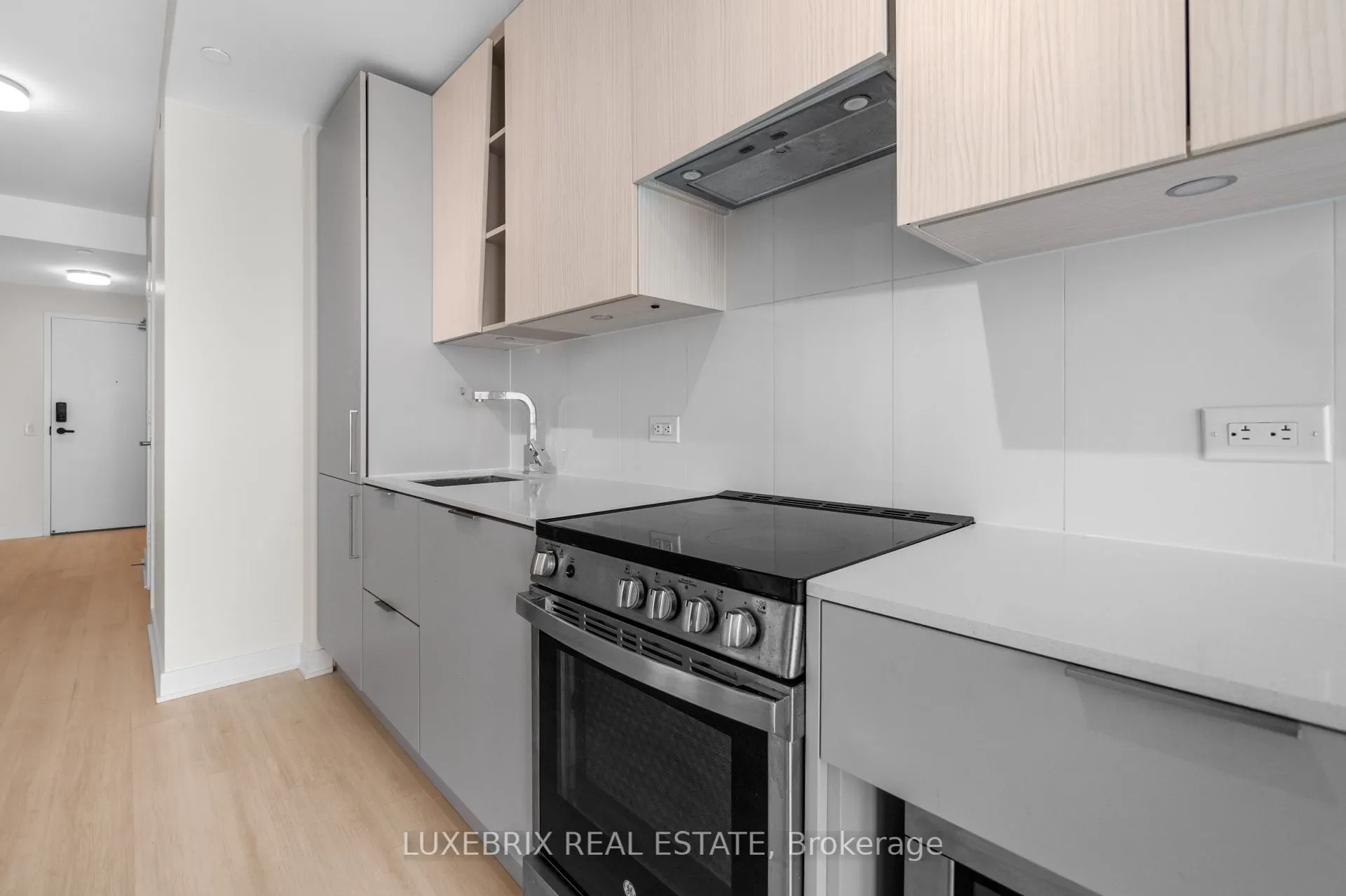3900 Confederation Parkway, #2112