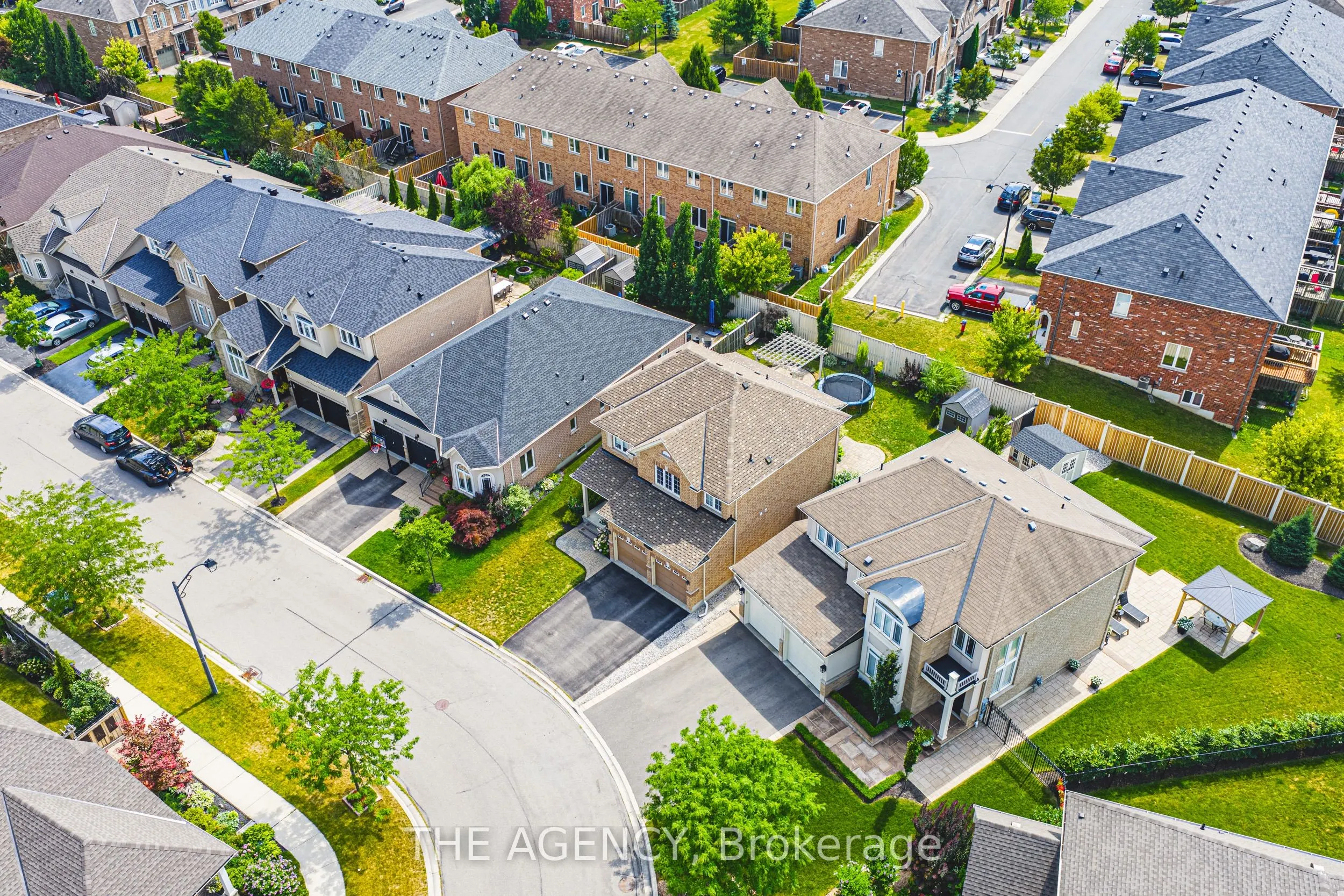 636 Serafini Crescent