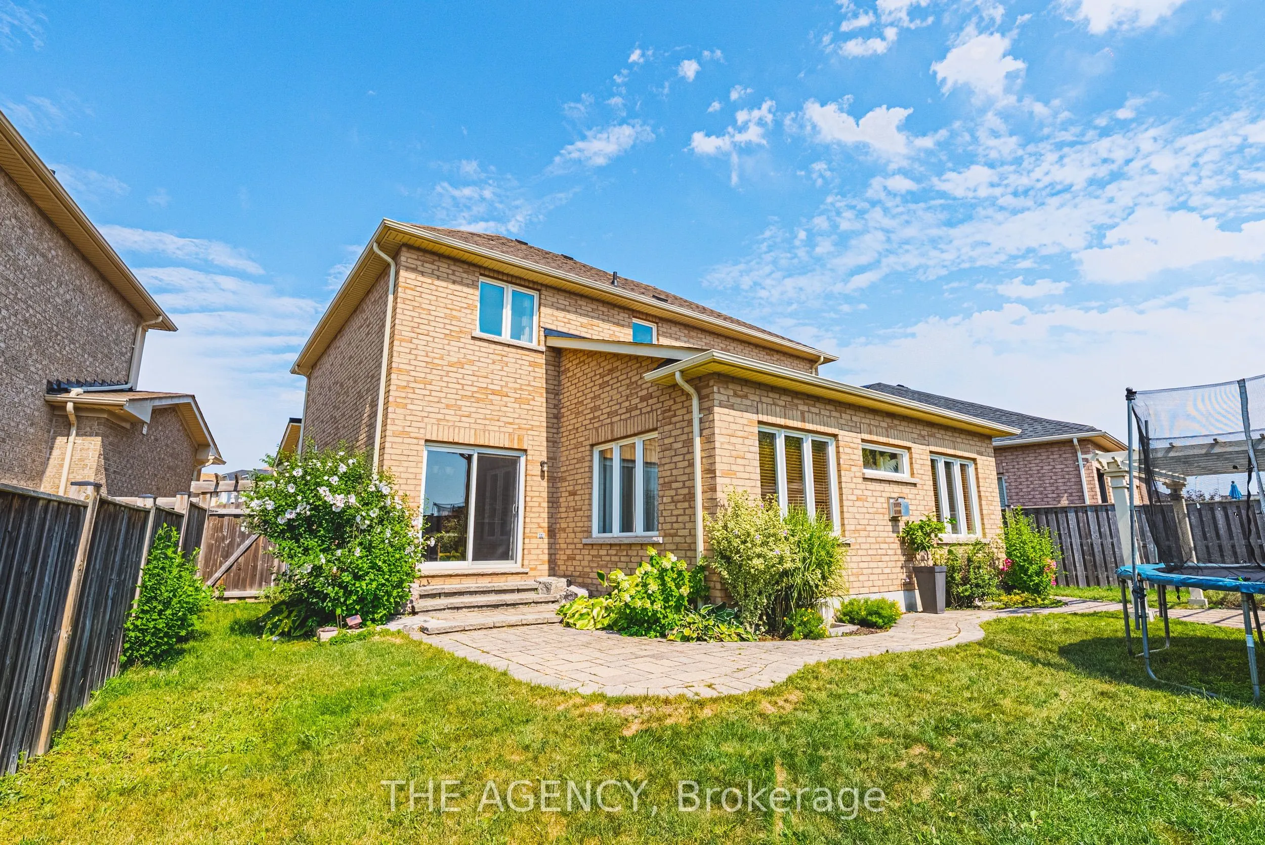 636 Serafini Crescent