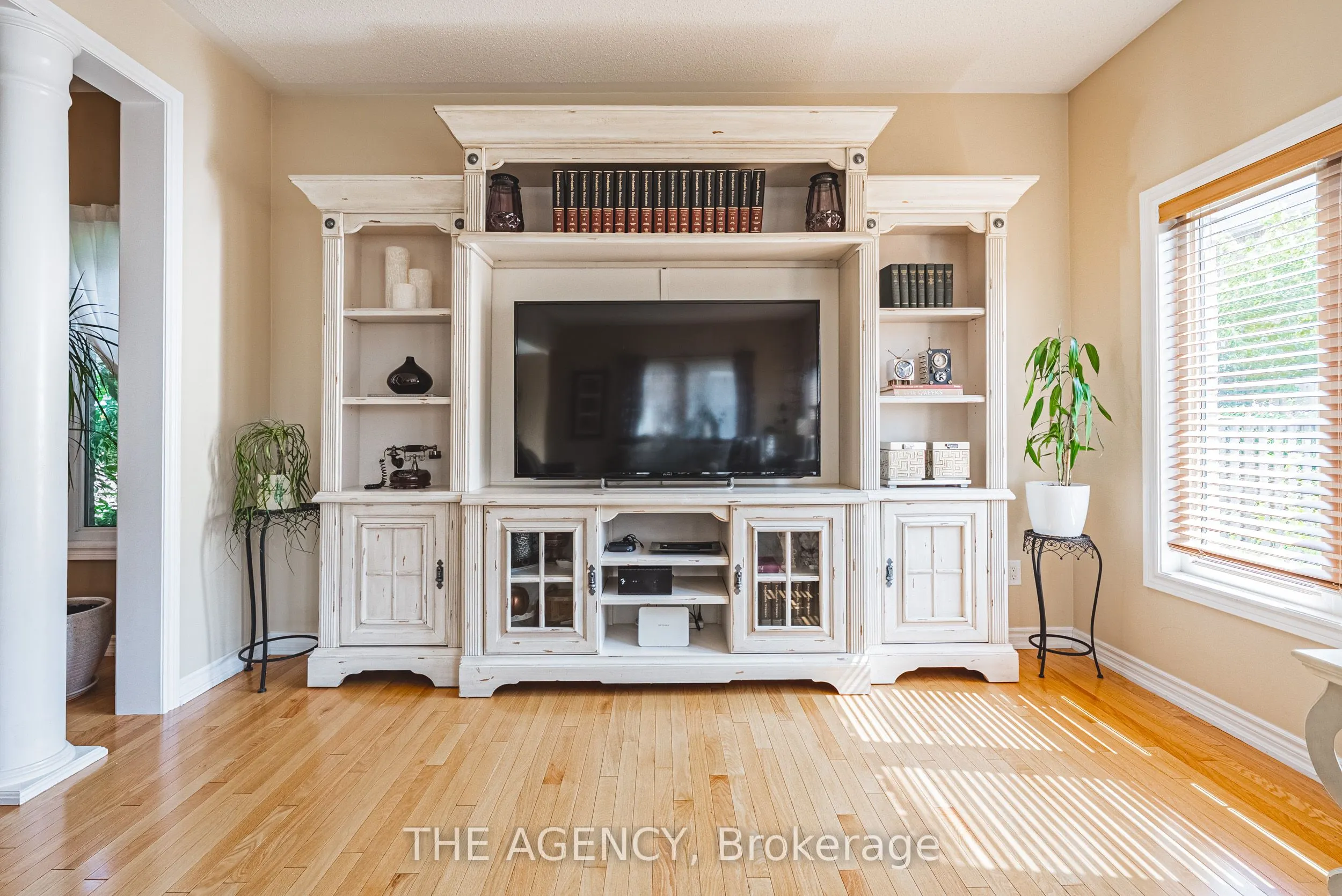 636 Serafini Crescent