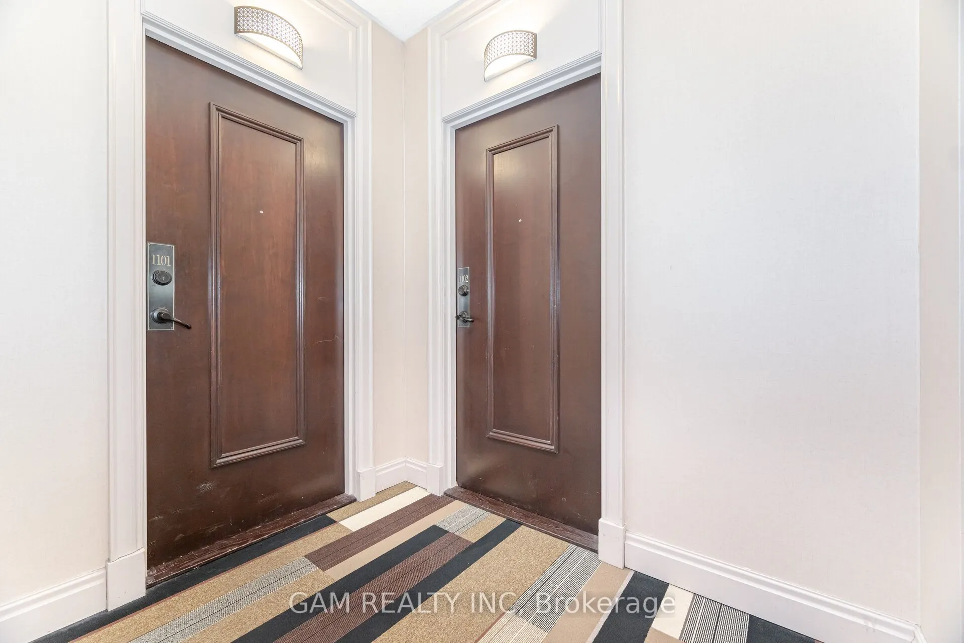 385 Prince Of Wales Drive, #1102