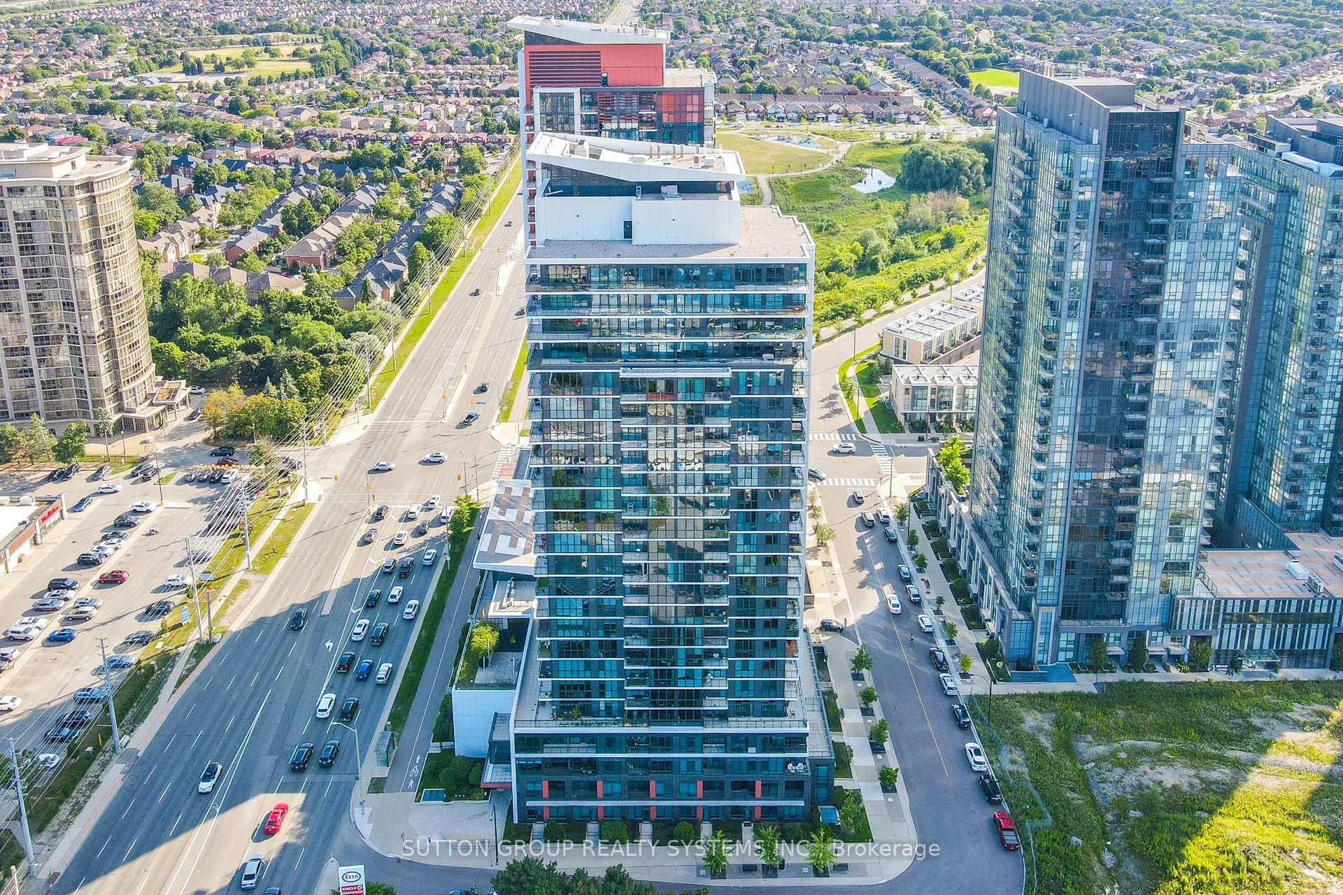 55 Eglinton Avenue W, #104