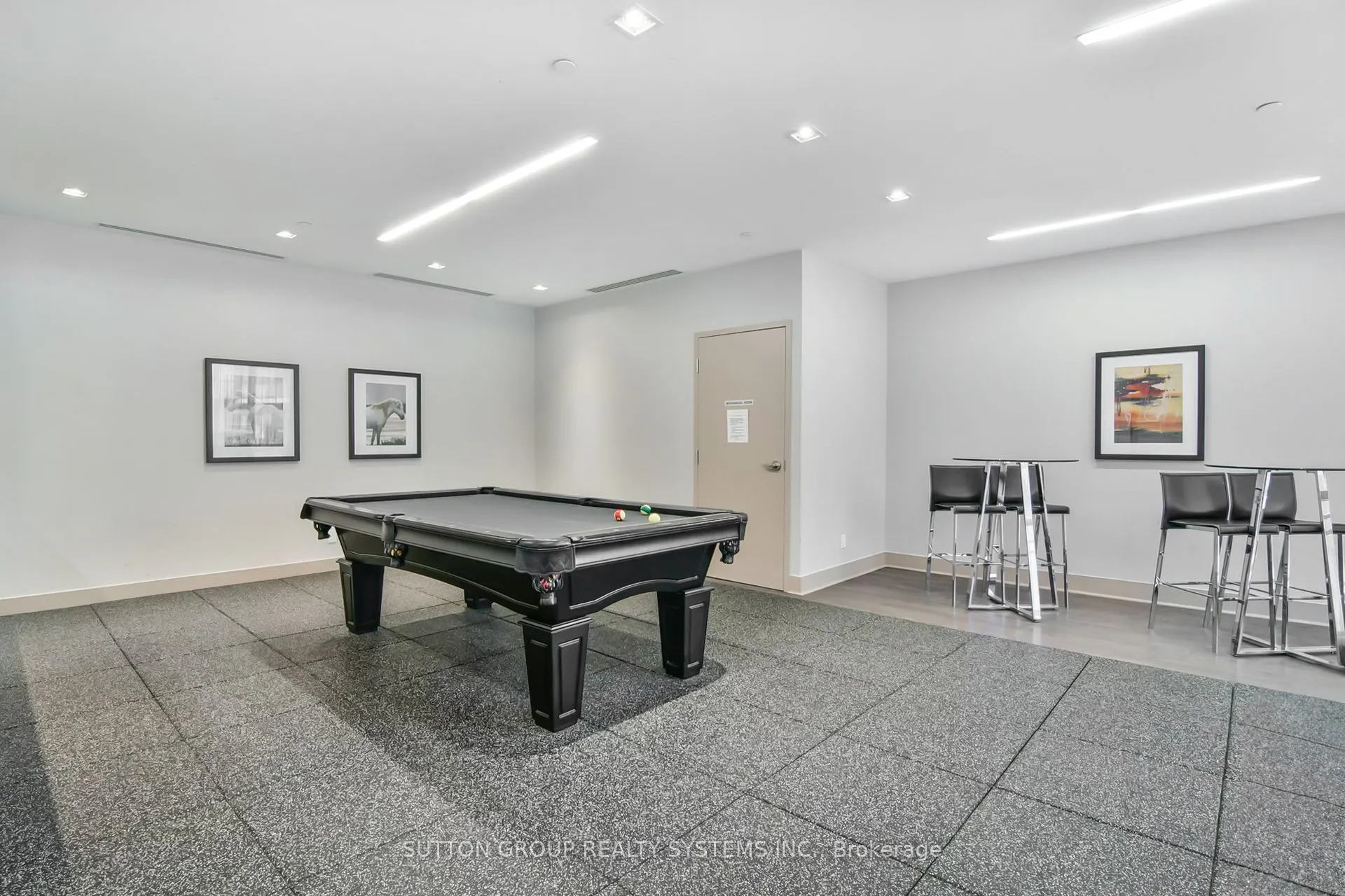 55 Eglinton Avenue W, #104