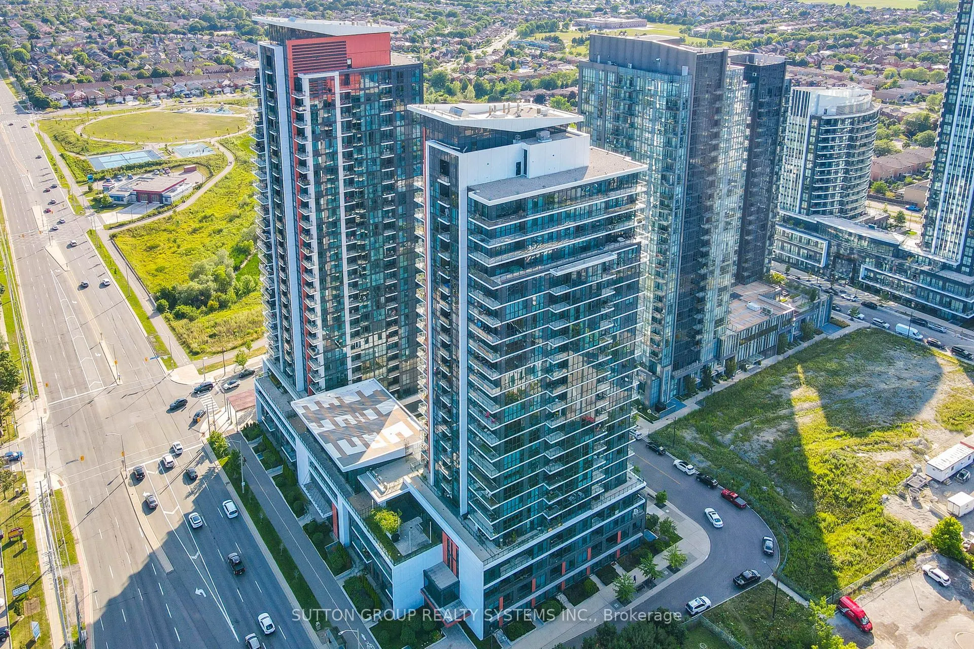 55 Eglinton Avenue W, #104