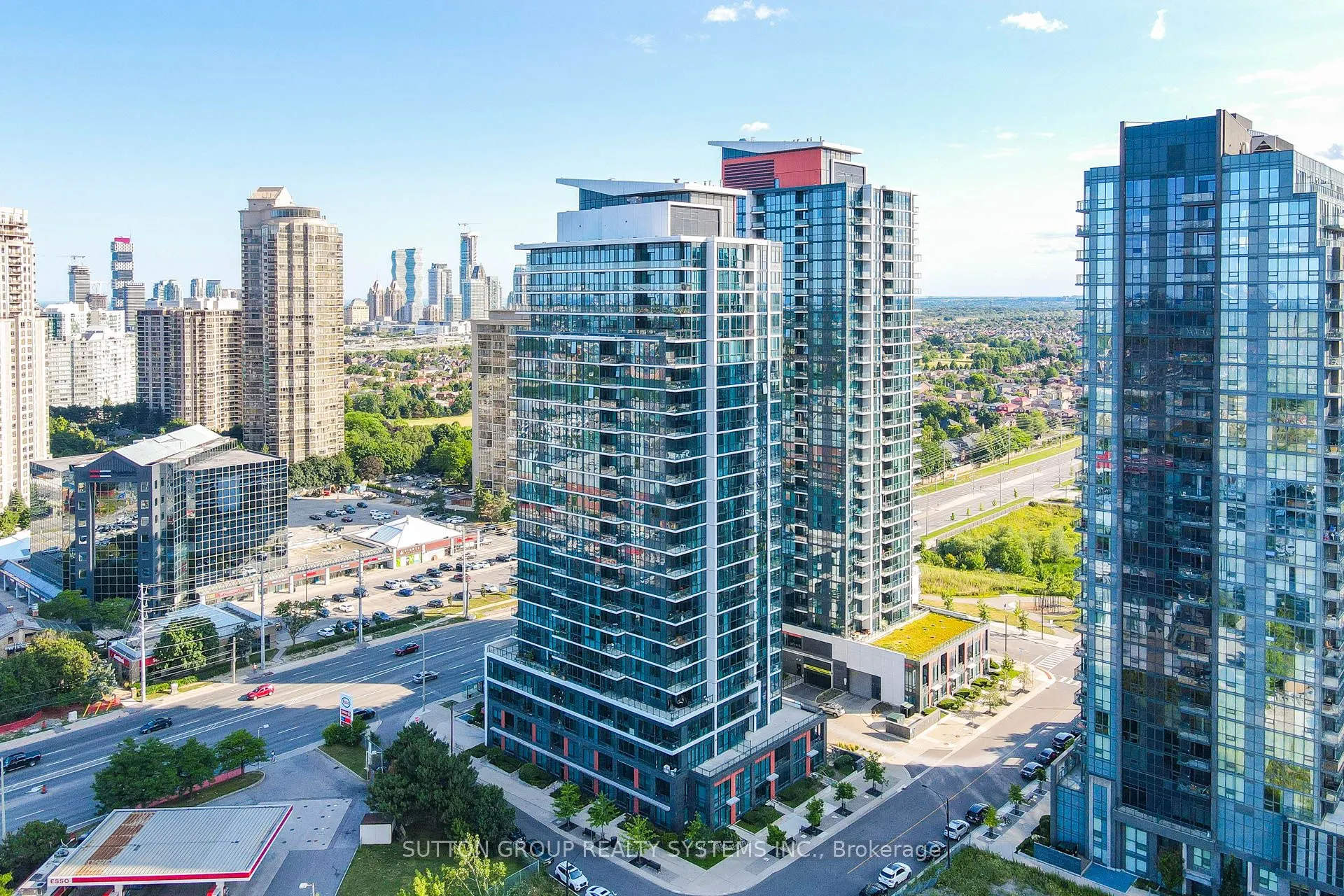 55 Eglinton Avenue W, #104