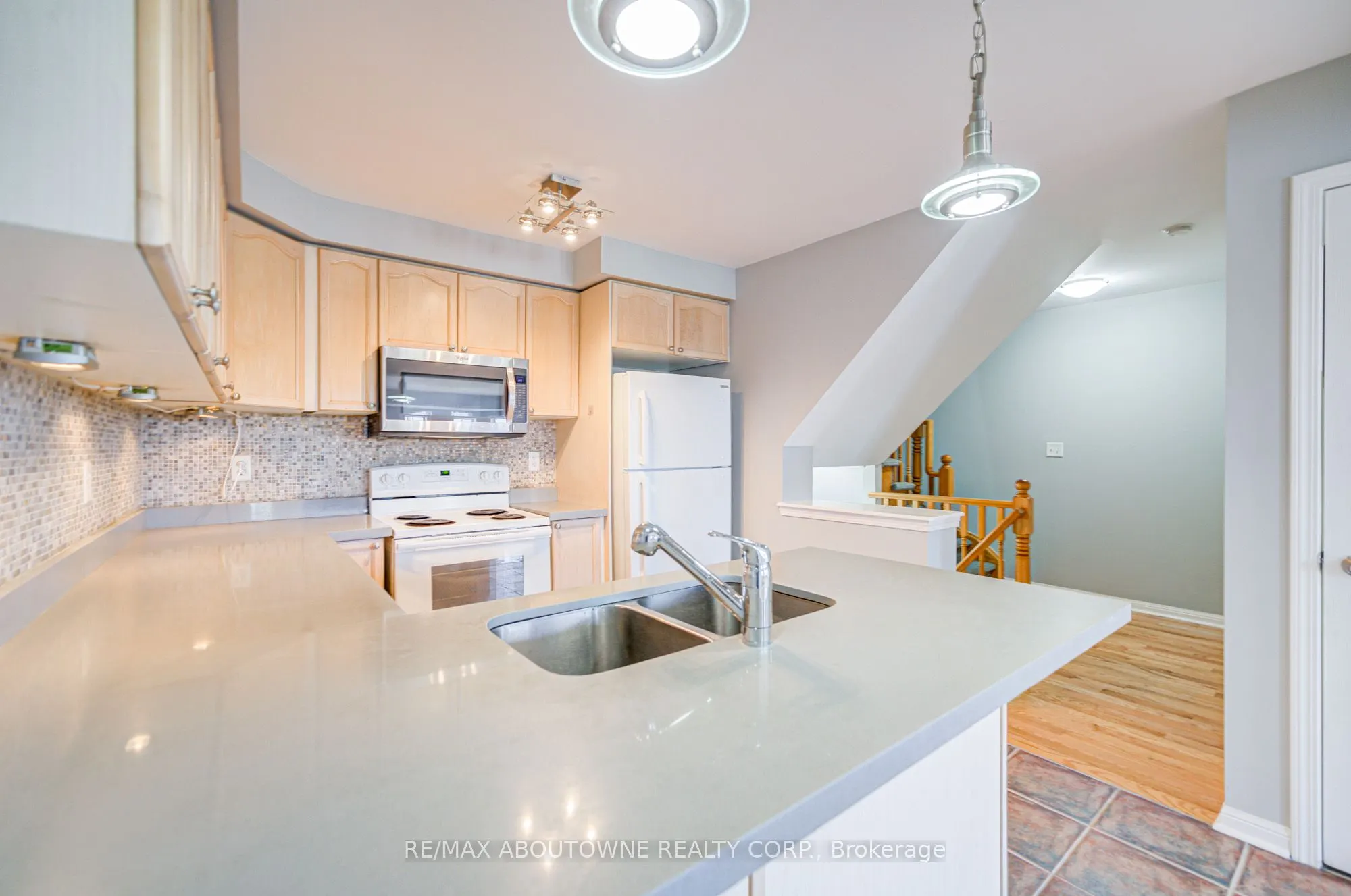 3127 STORNOWAY Circle