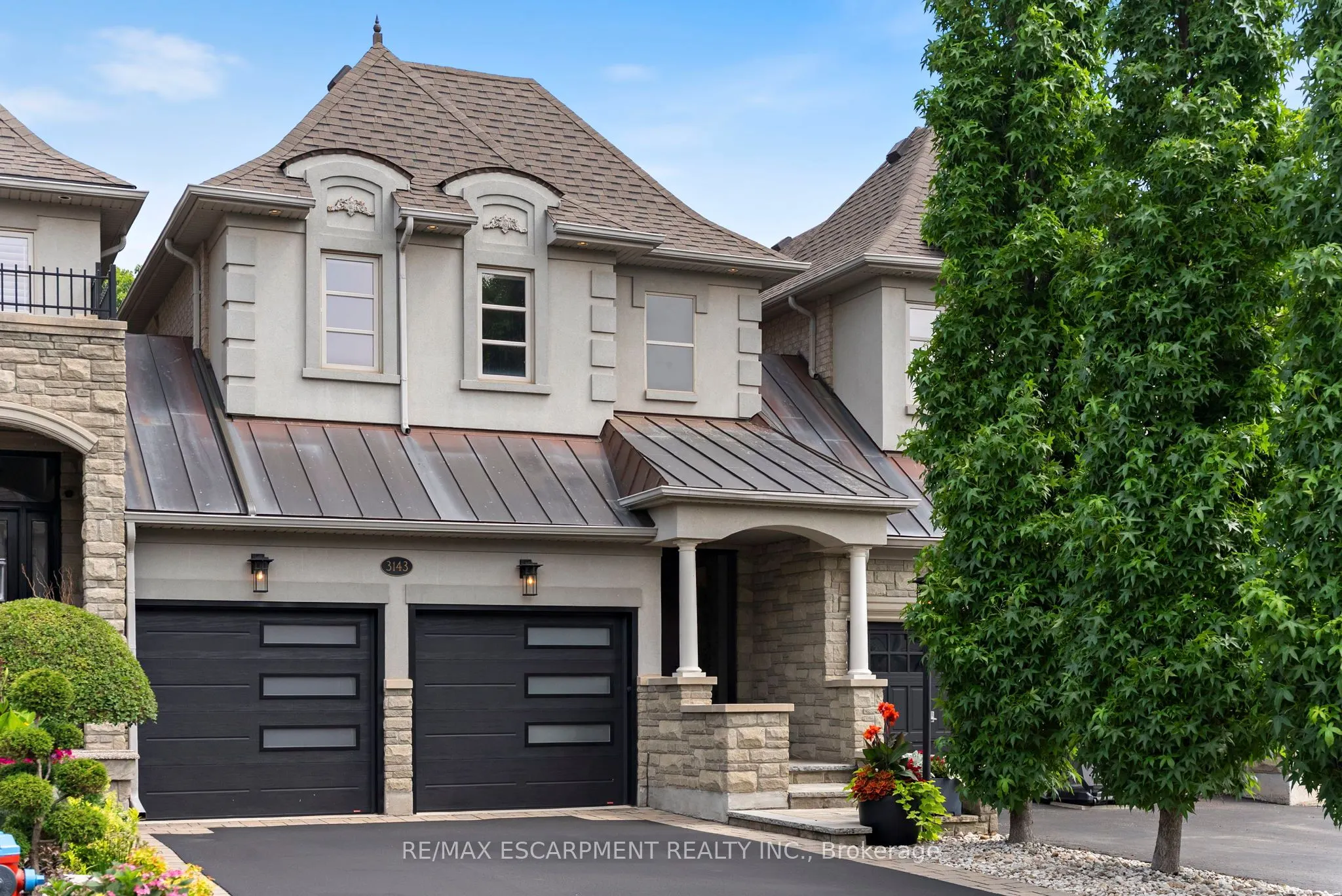 3143 Watercliffe Court