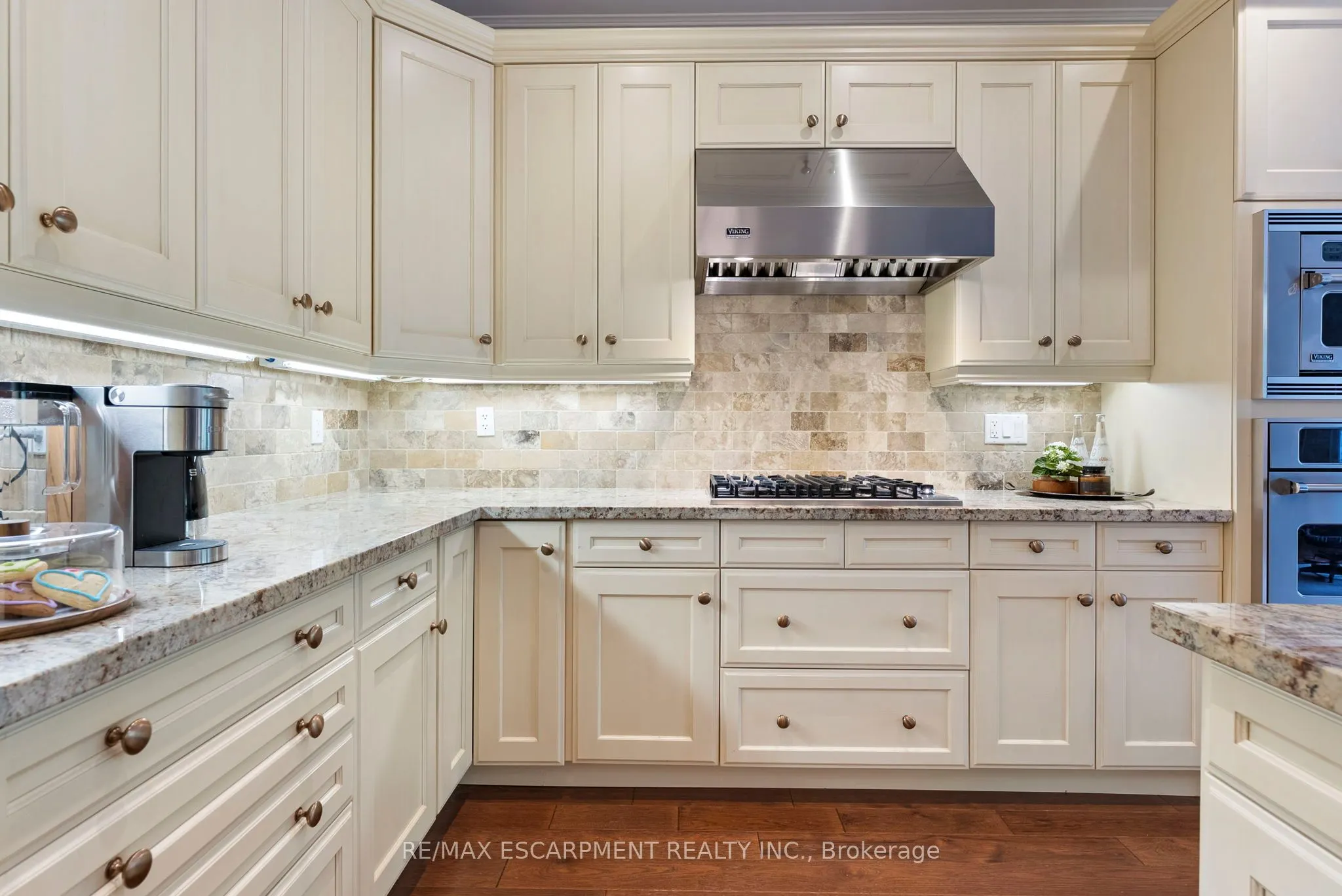 3143 Watercliffe Court