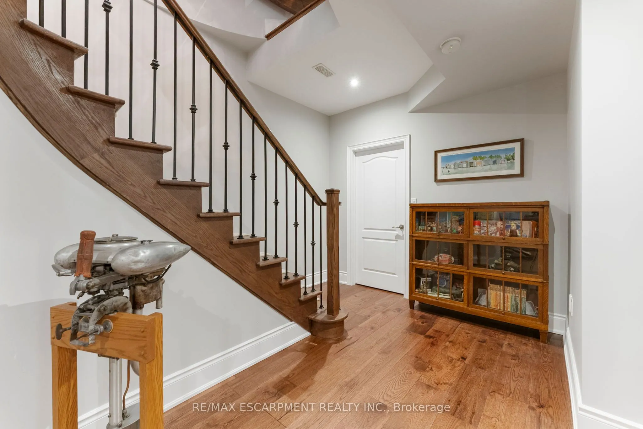 3143 Watercliffe Court