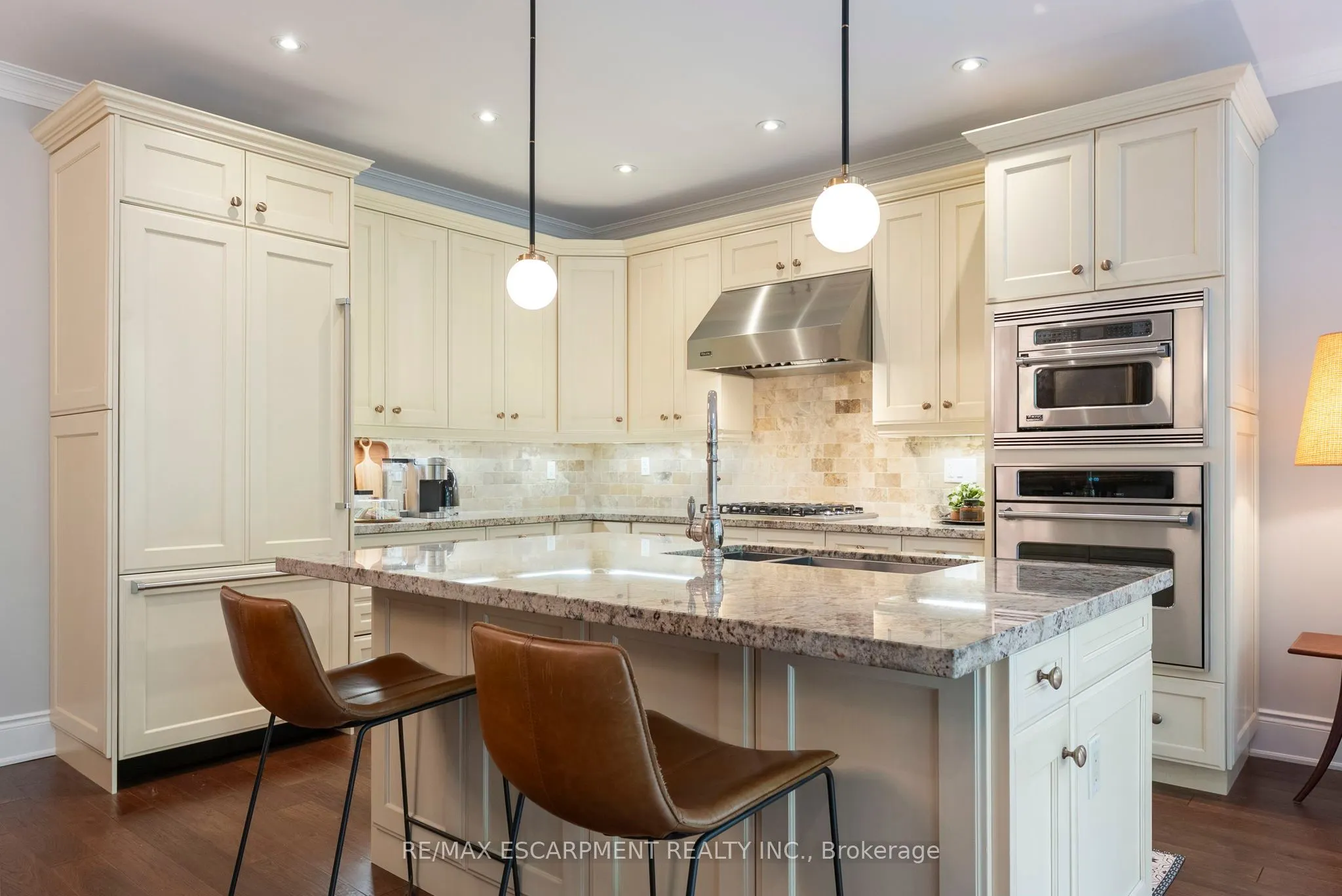 3143 Watercliffe Court