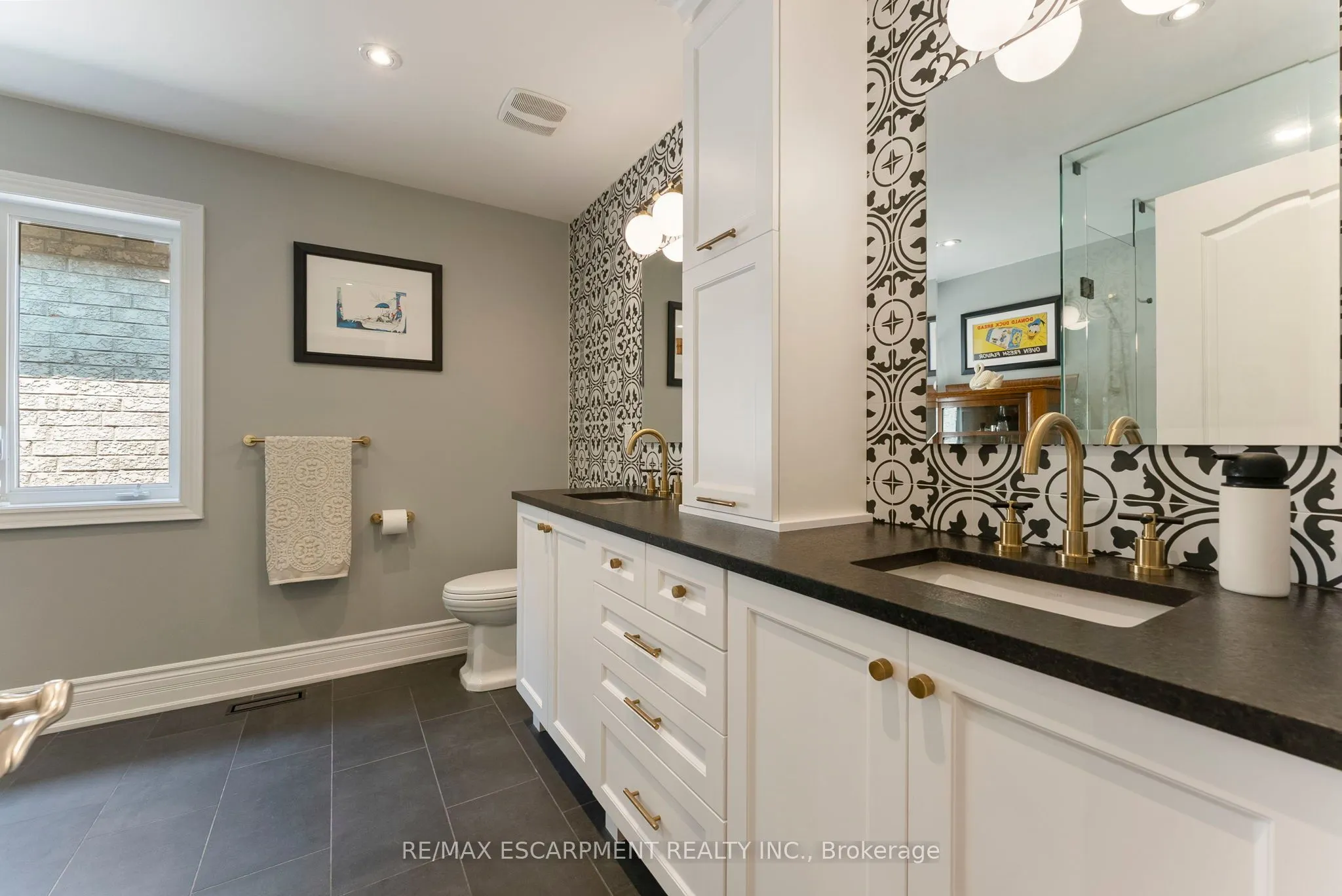 3143 Watercliffe Court