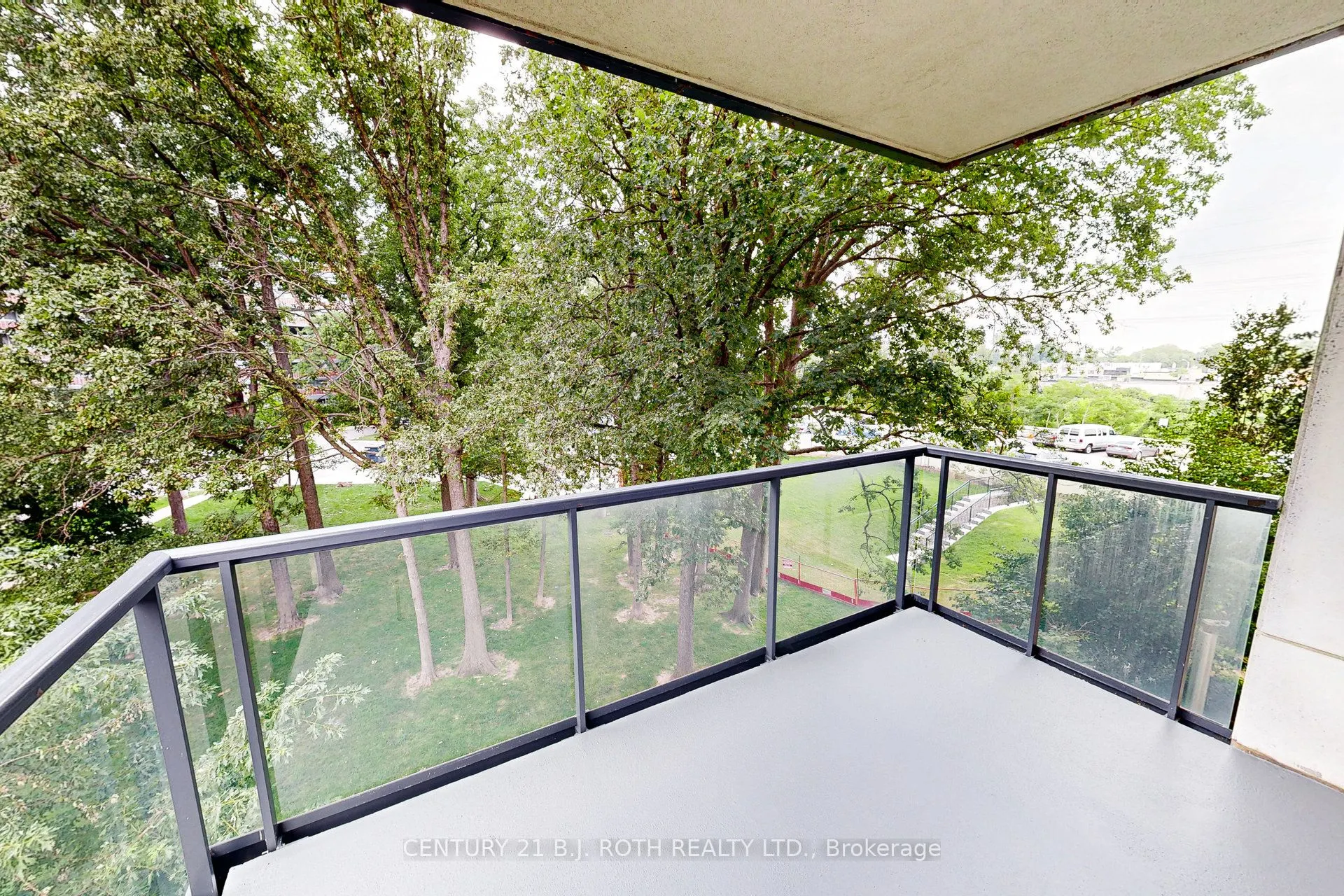 1135 Royal York Road, #318