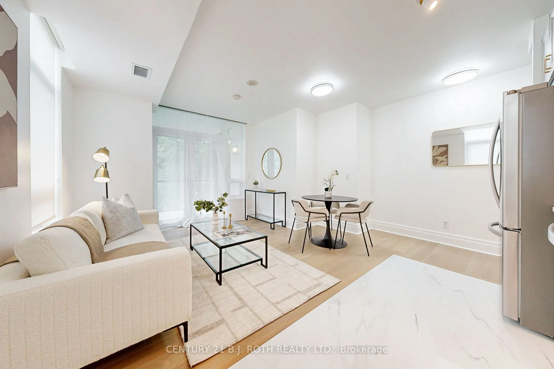 1135 Royal York Road, #318