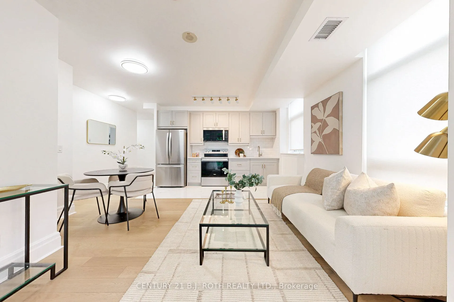 1135 Royal York Road, #318