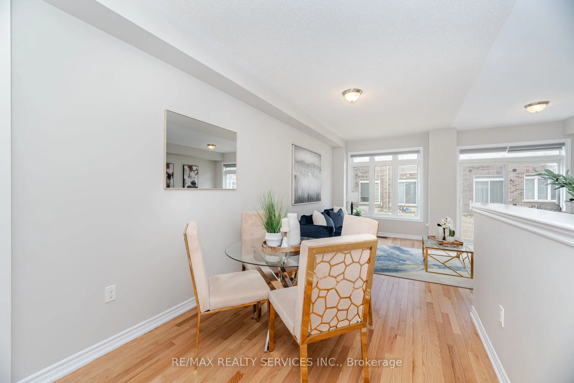 93 Royal Fern Crescent