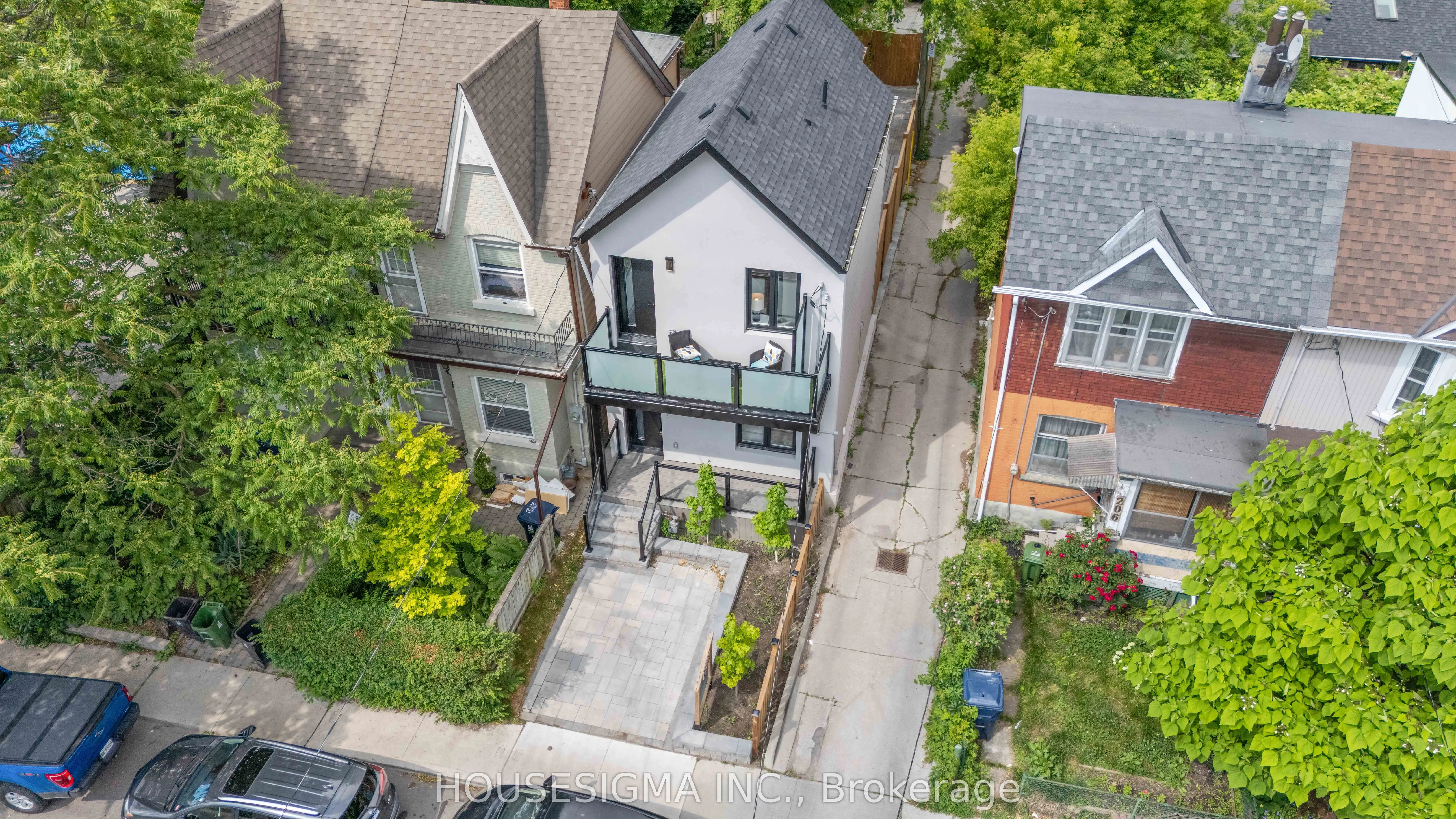 204 Franklin Avenue