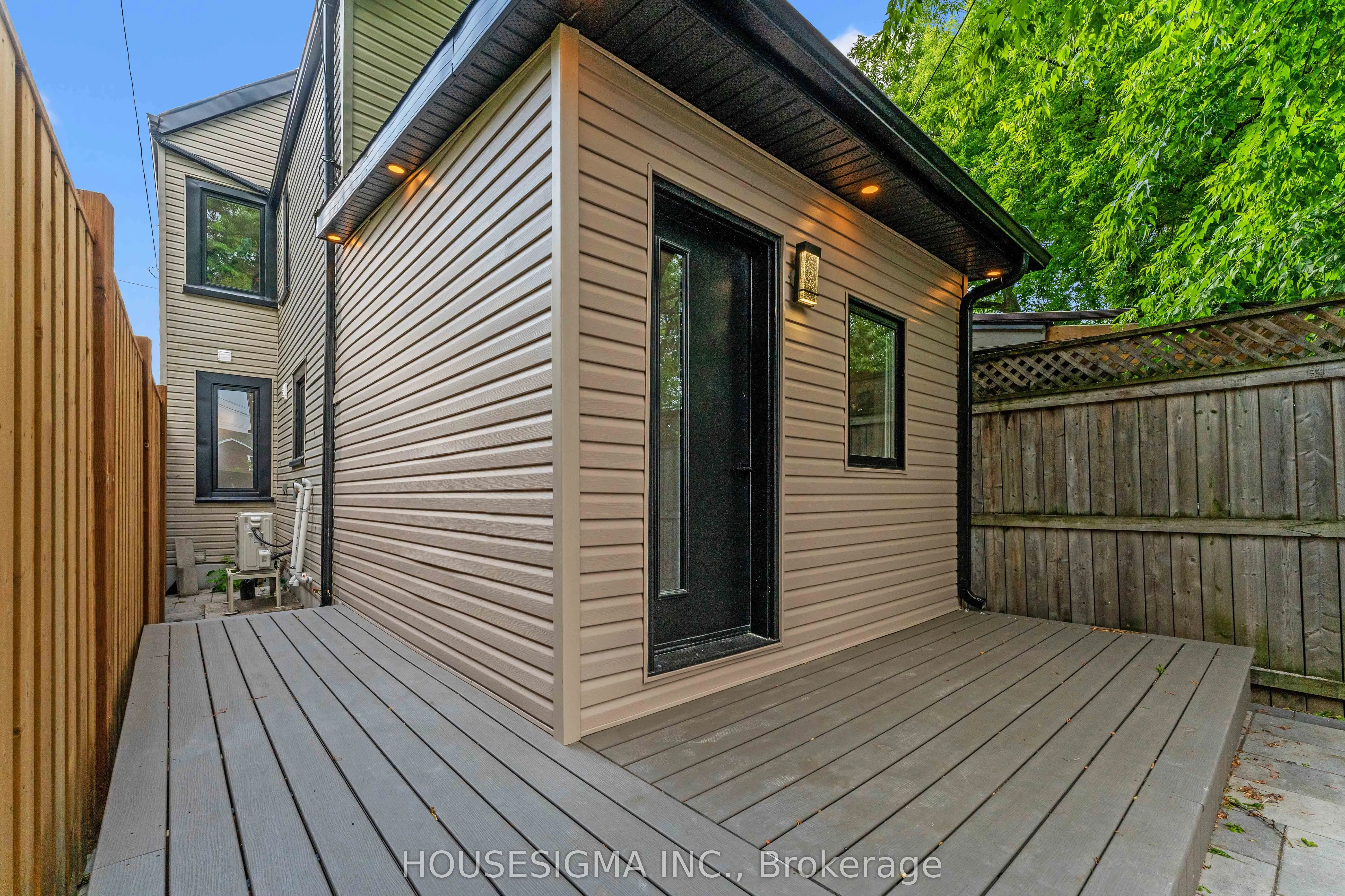 204 Franklin Avenue
