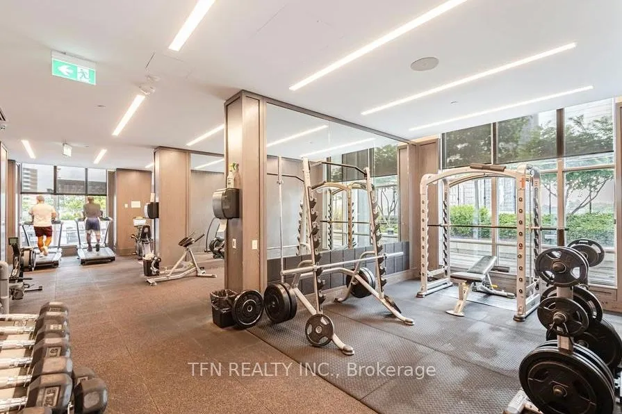 9 Mabelle Avenue, #3425
