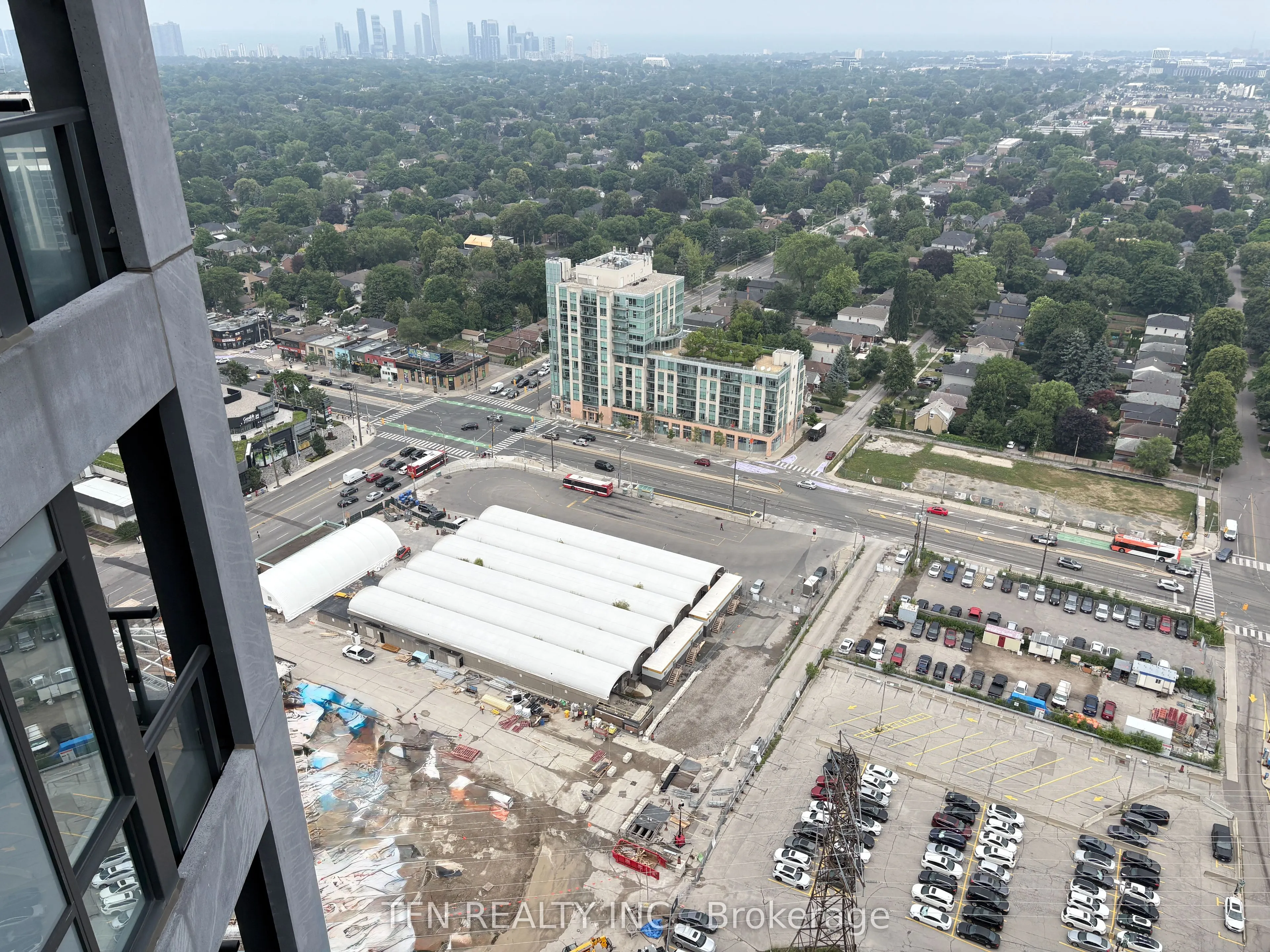 9 Mabelle Avenue, #3425