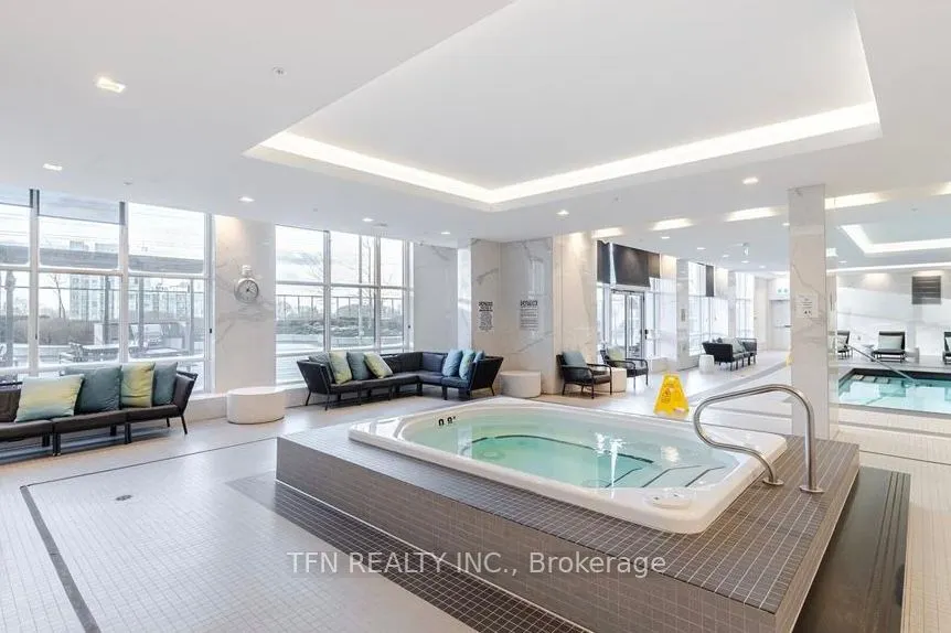 9 Mabelle Avenue, #3425