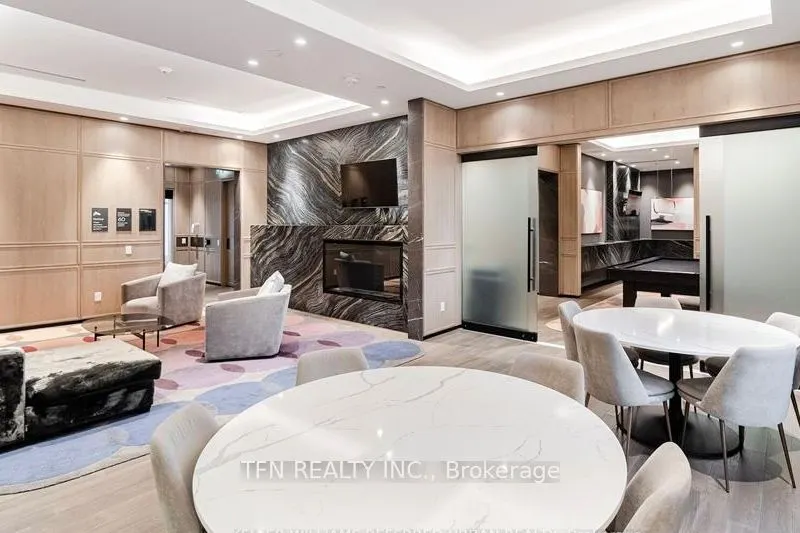 9 Mabelle Avenue, #3425