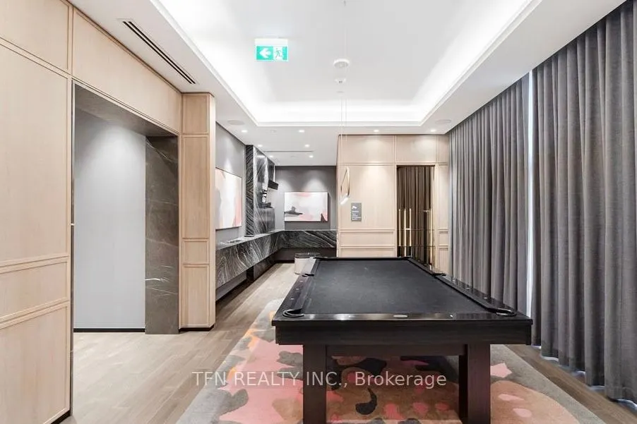 9 Mabelle Avenue, #3425