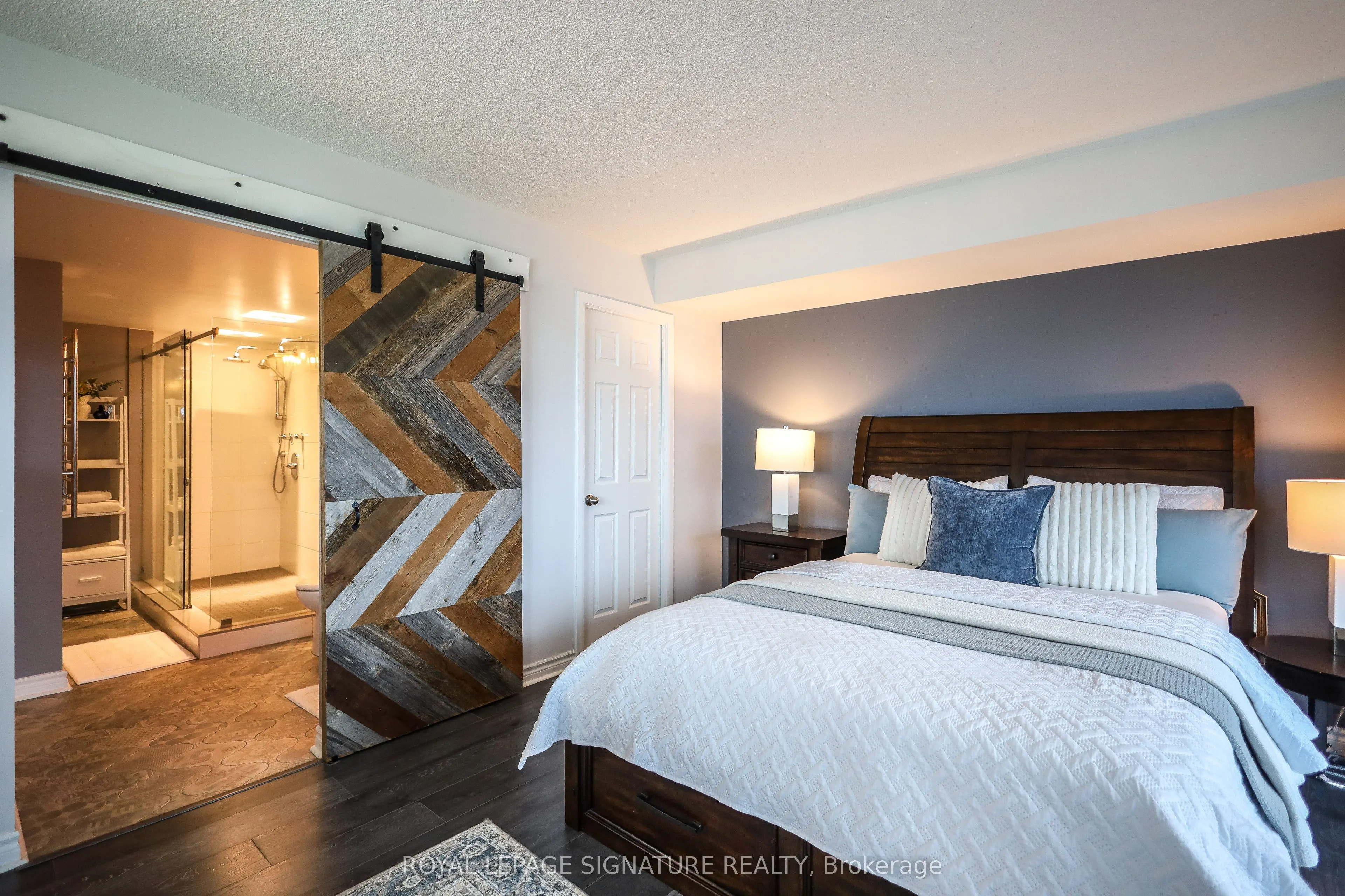 155 Legion Road N, #2304