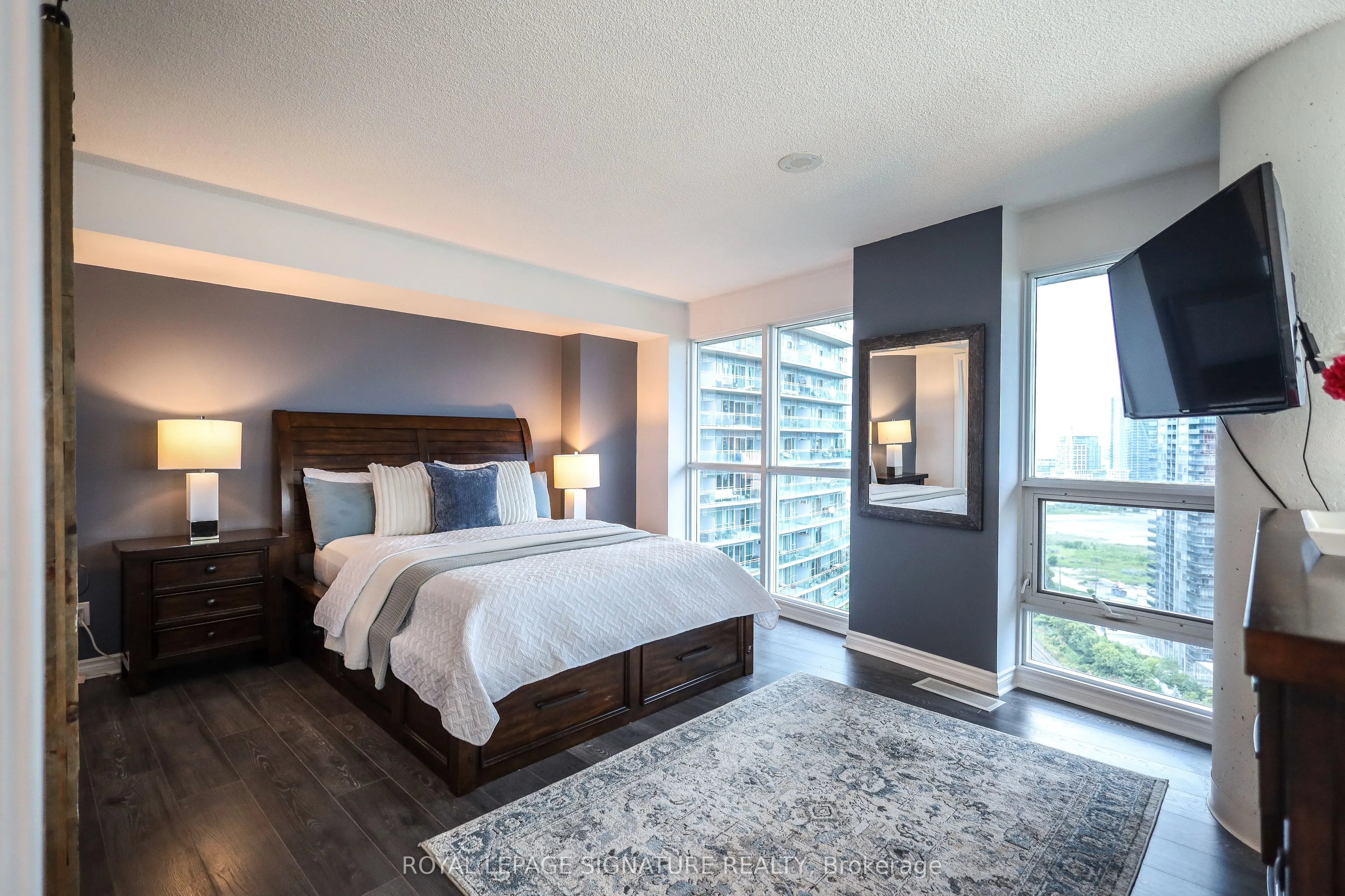 155 Legion Road N, #2304