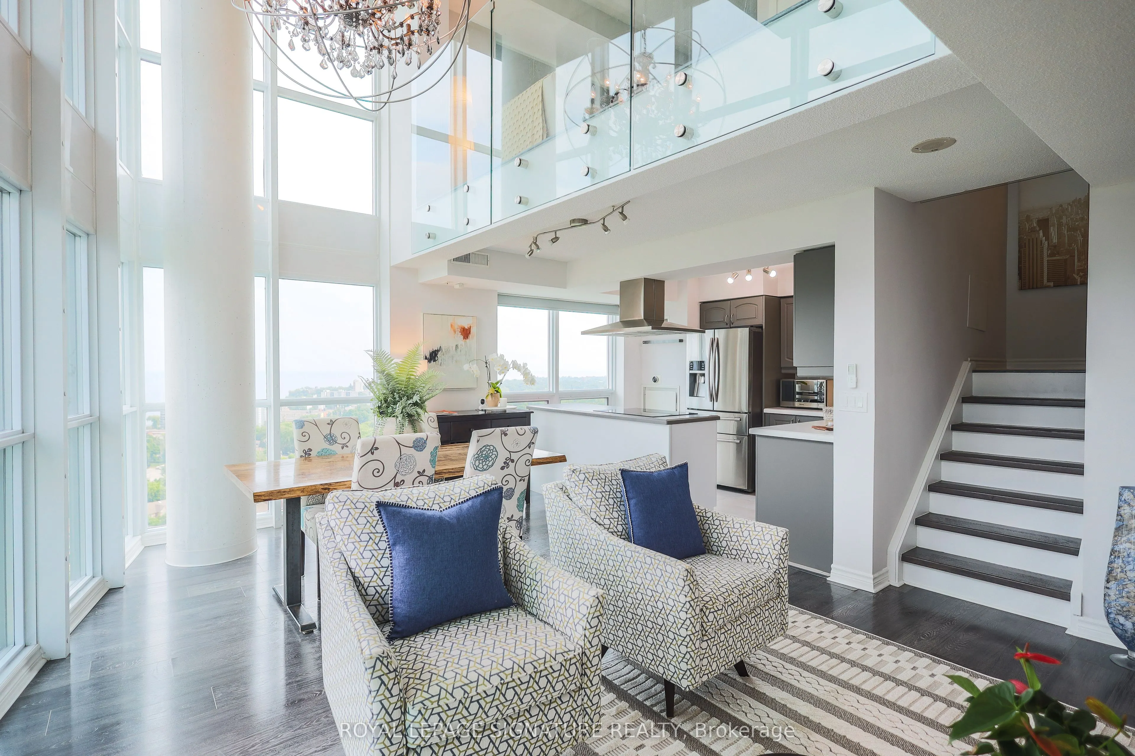 155 Legion Road N, #2304
