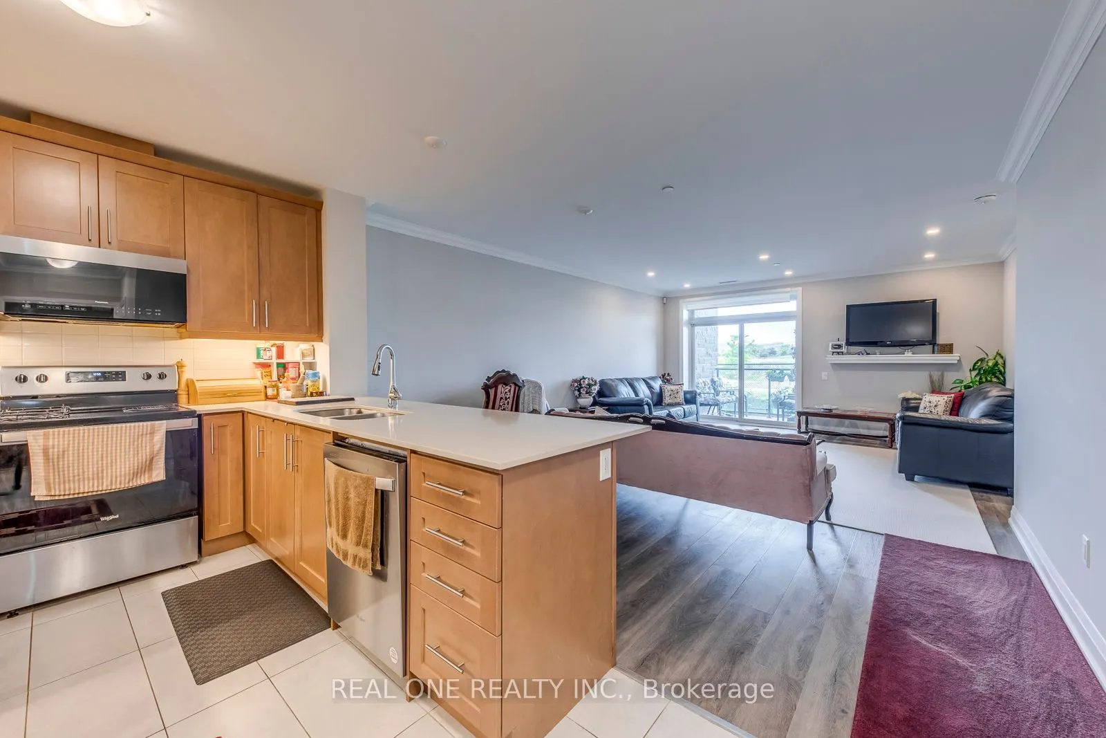 830 Megson Terrace, #101