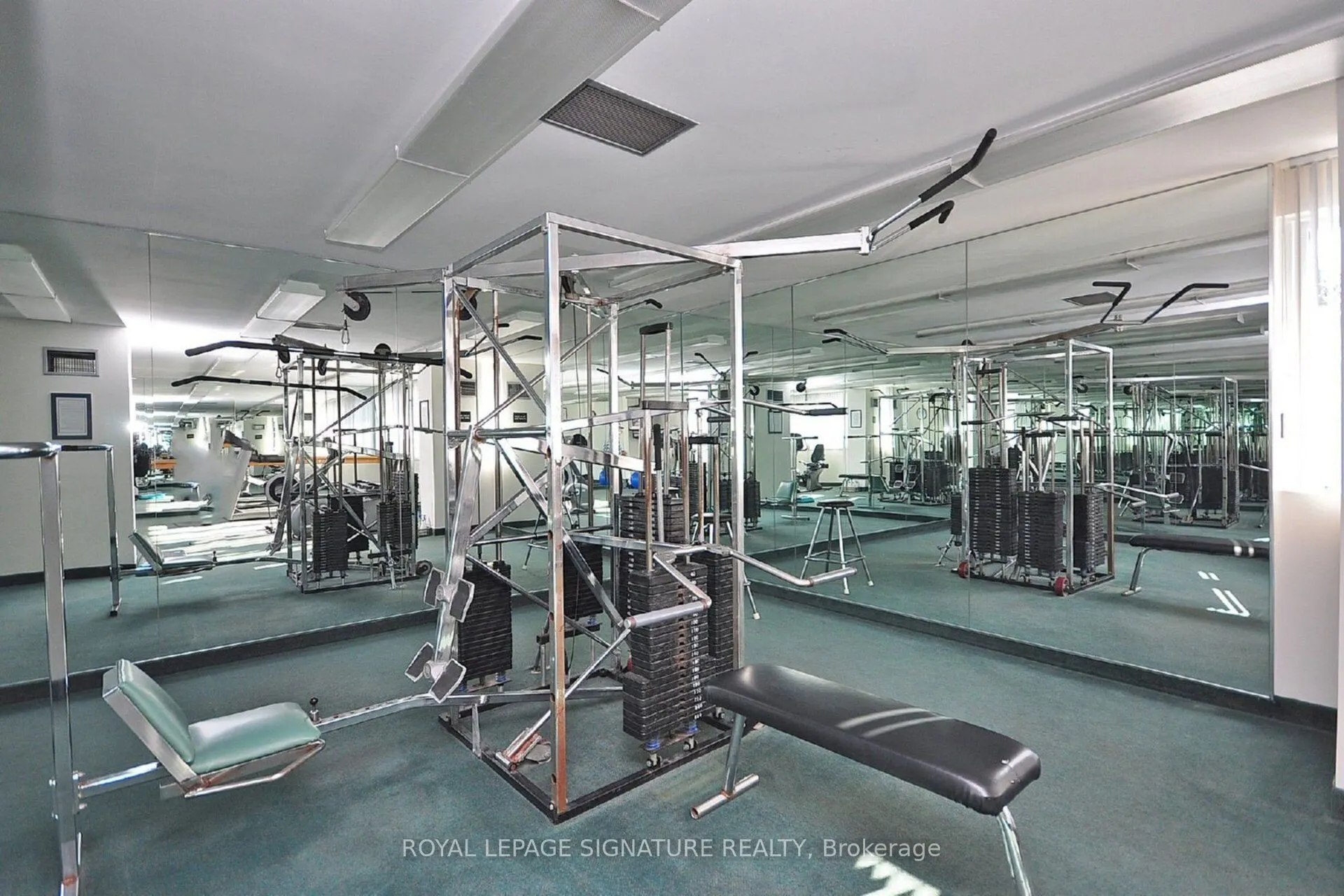 1300 Mississauga Valley Boulevard, #211