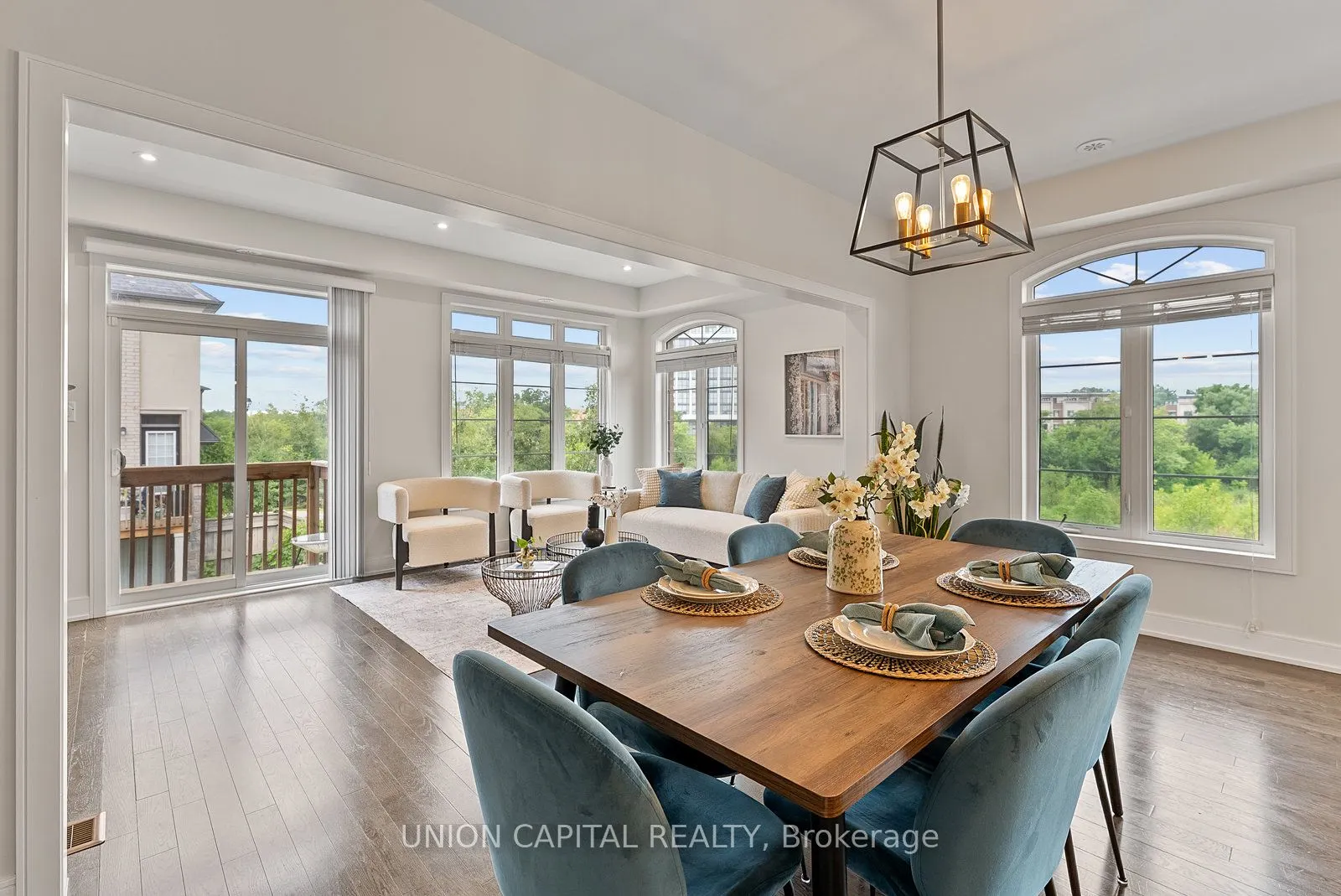 1210 Beachcomber Road