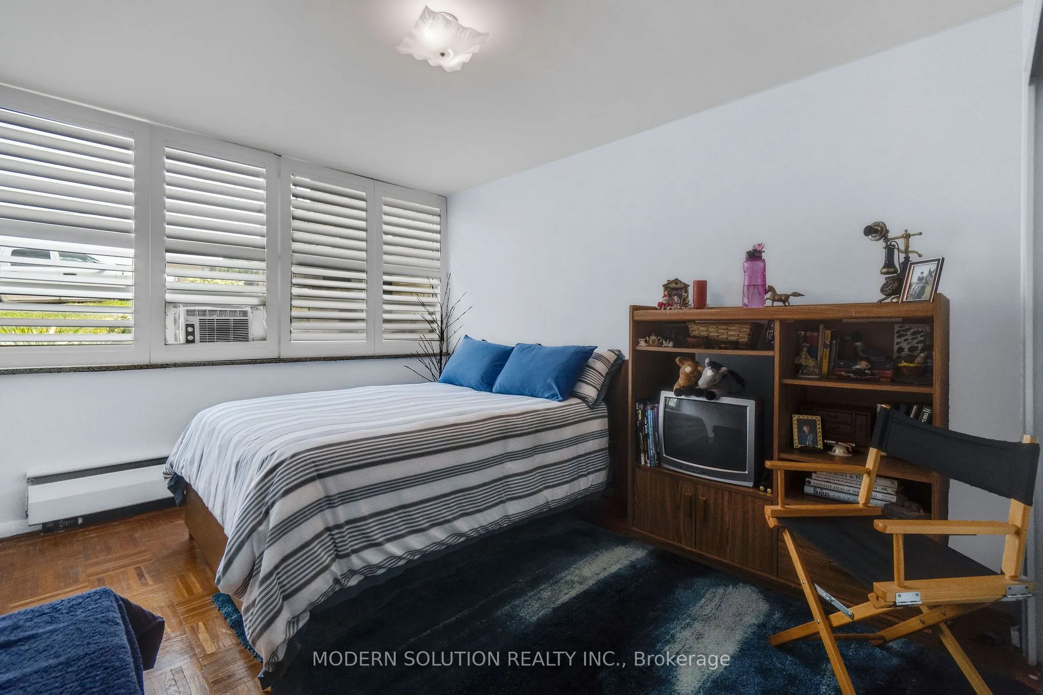 8 Kinsdale Boulevard, #1