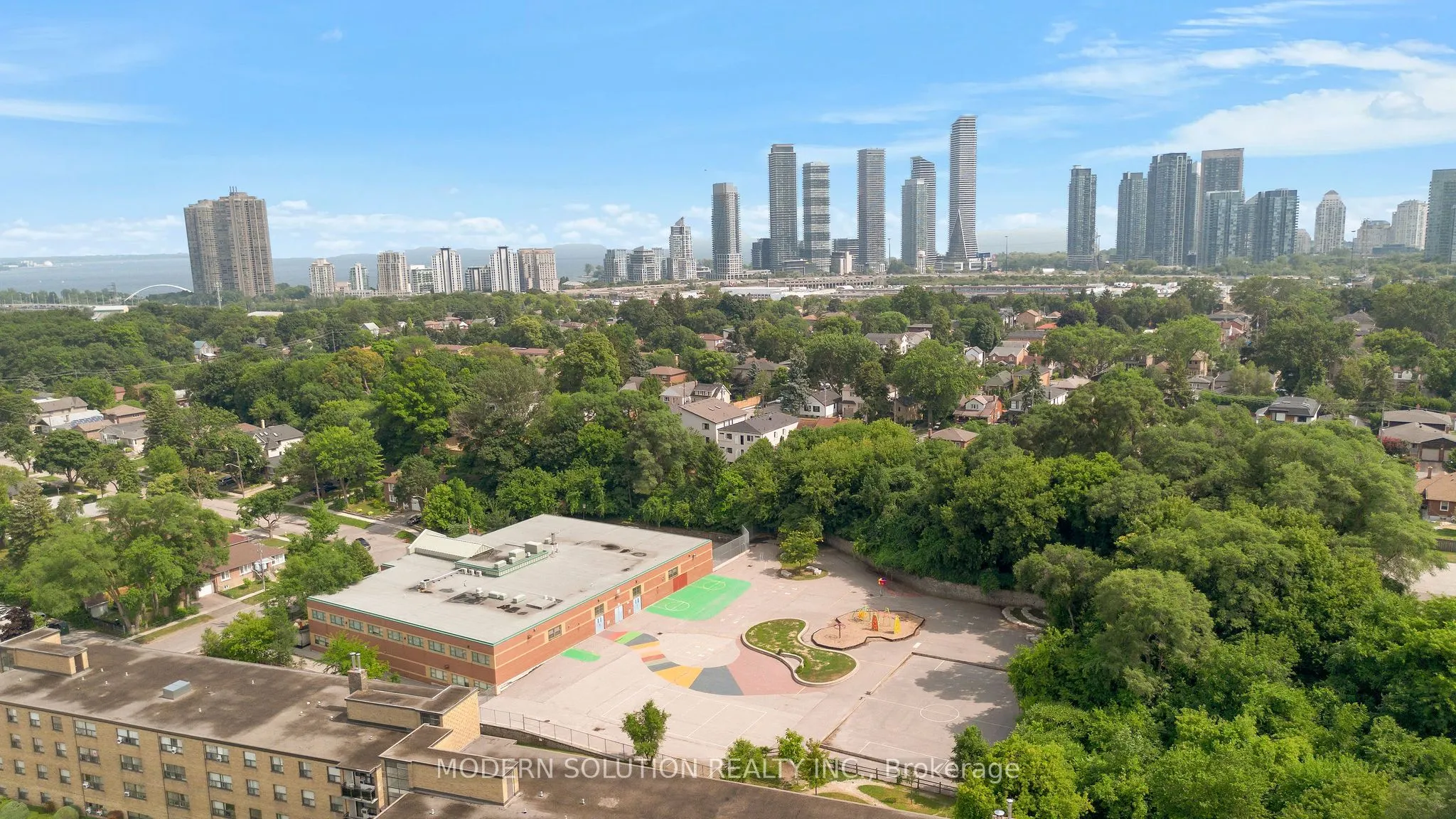 8 Kinsdale Boulevard, #1