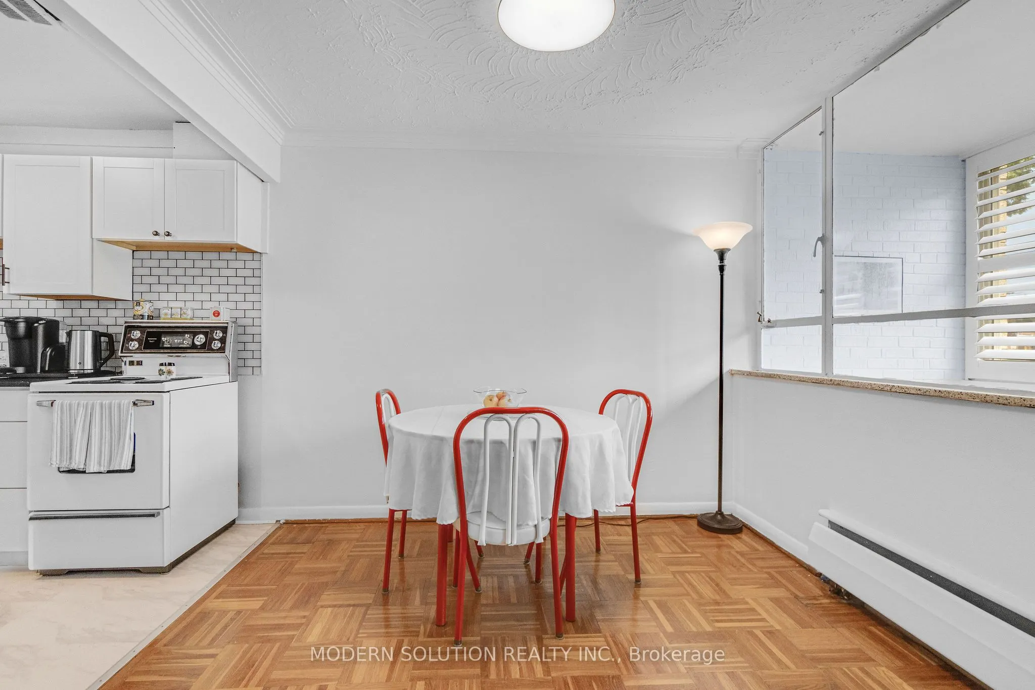 8 Kinsdale Boulevard, #1