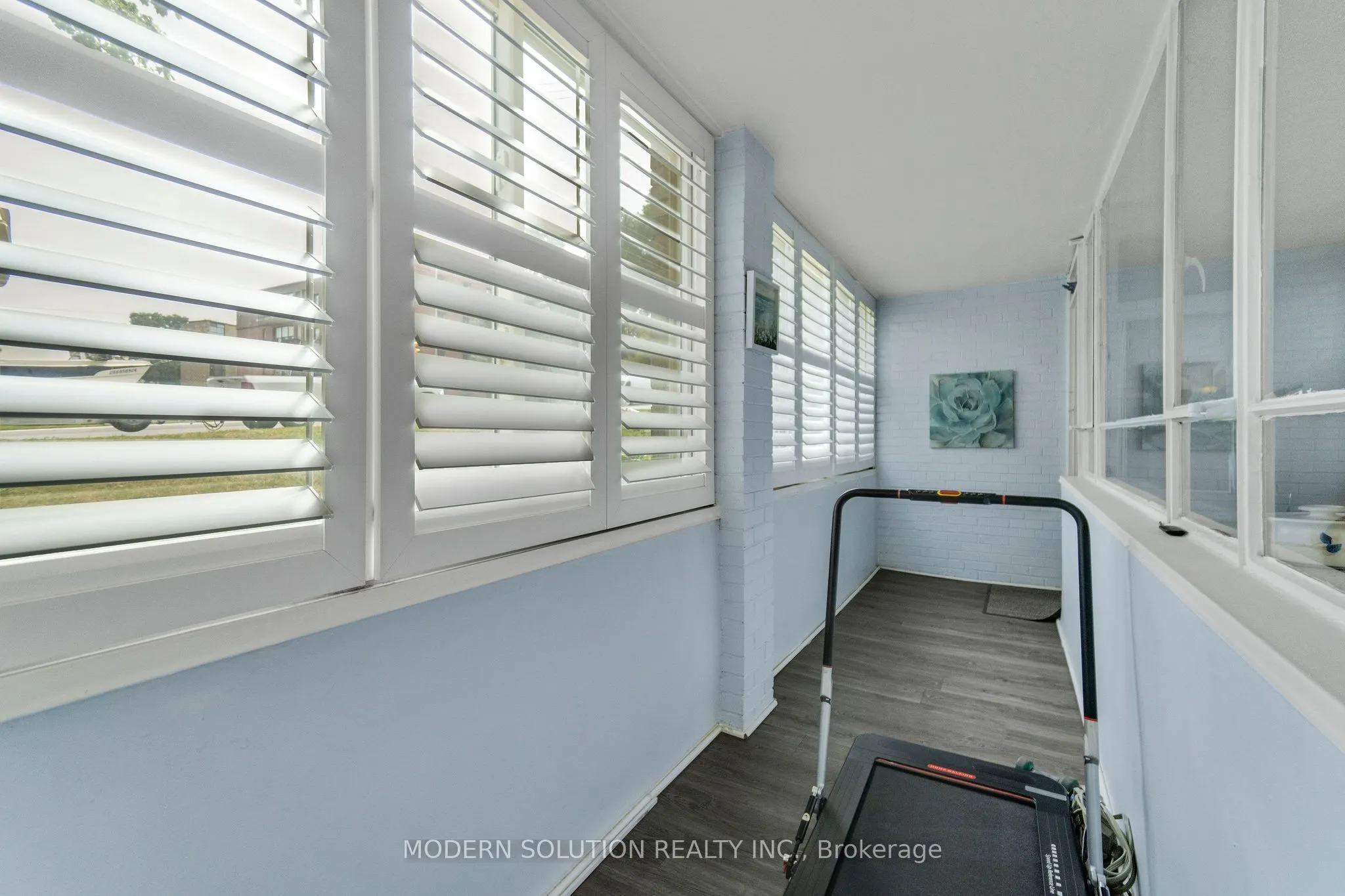 8 Kinsdale Boulevard, #1