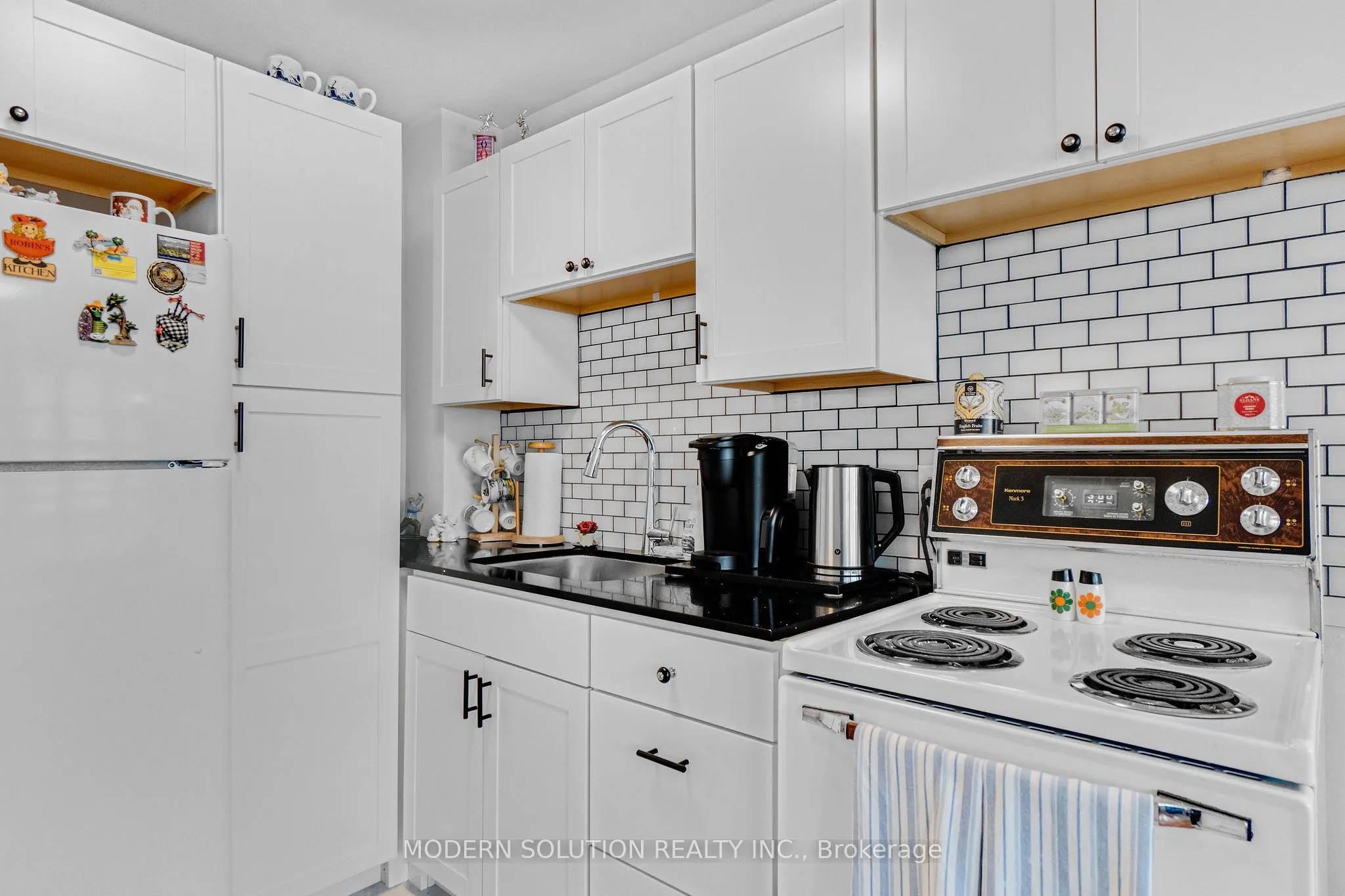 8 Kinsdale Boulevard, #1