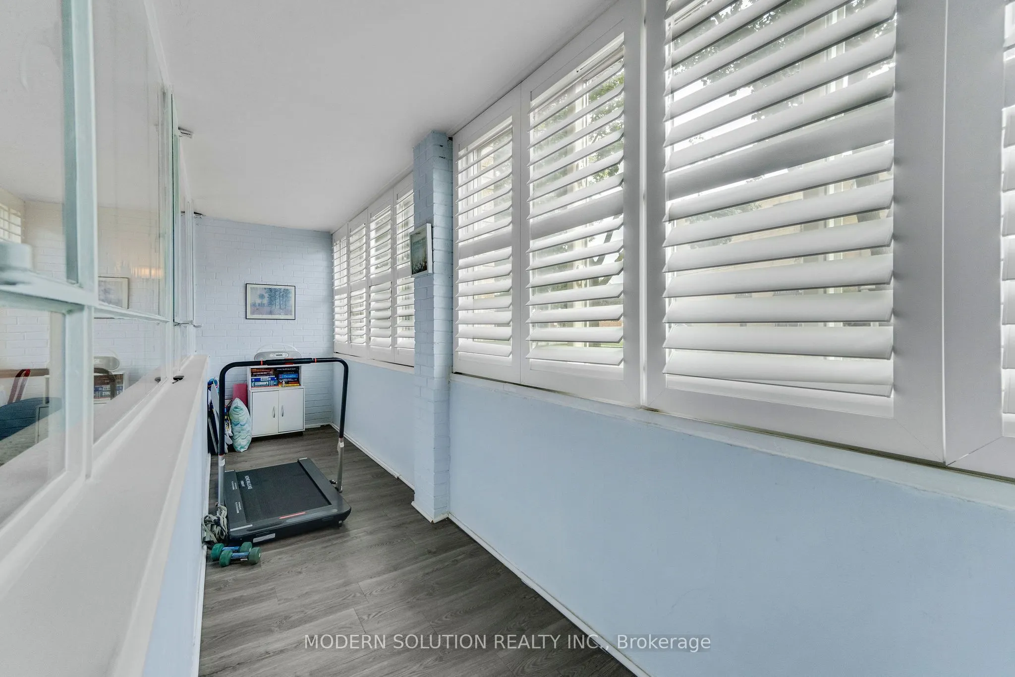 8 Kinsdale Boulevard, #1