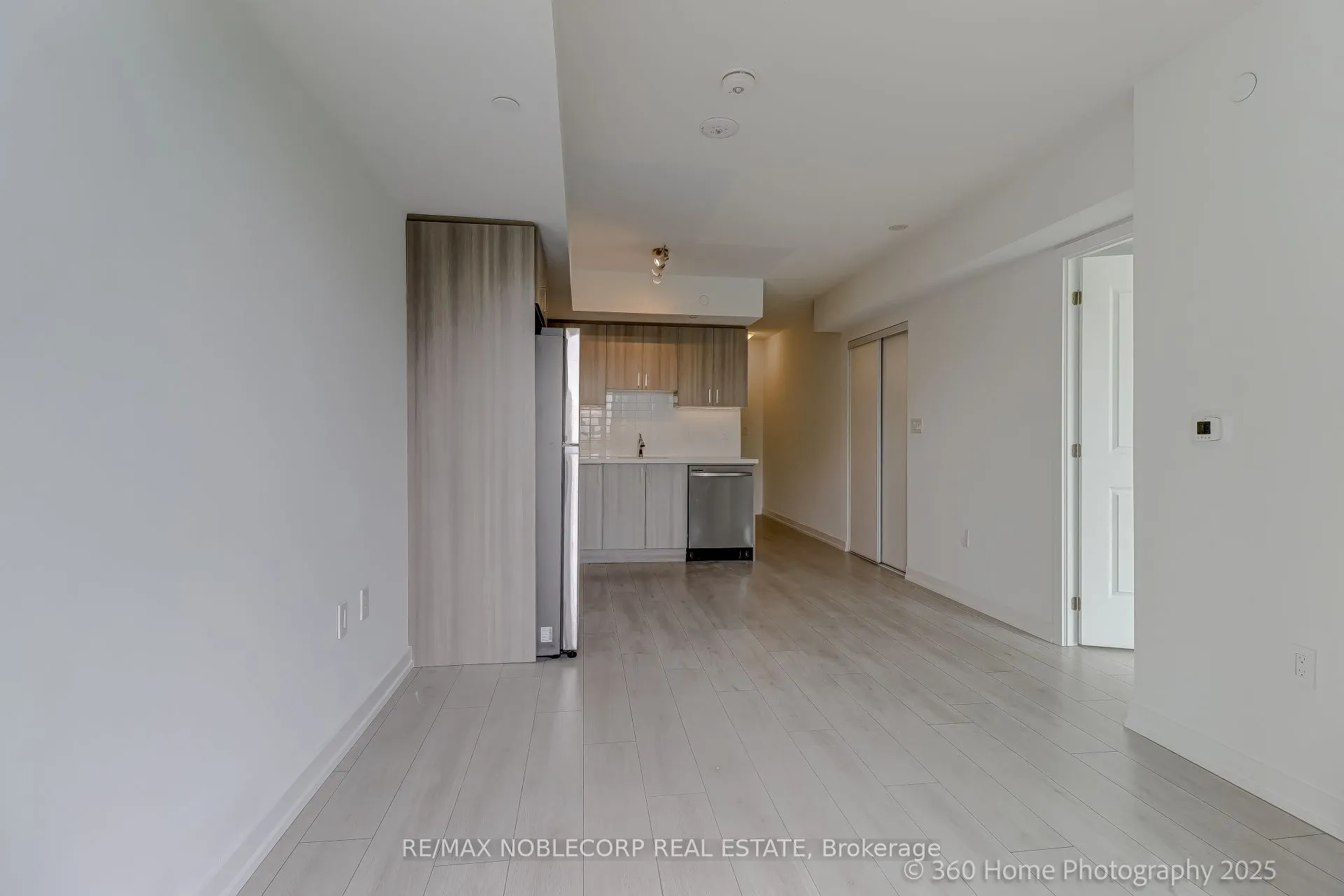 556 Marlee Avenue, #508
