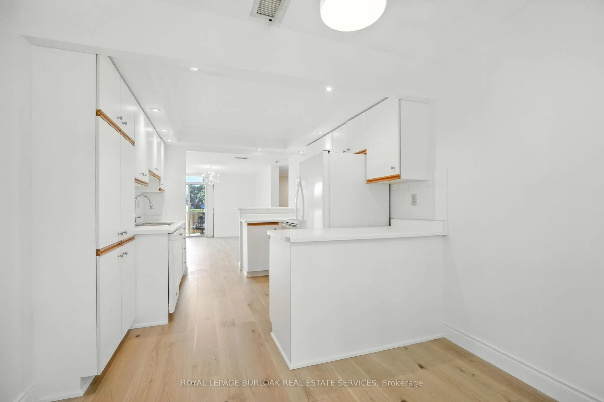 5070 Pinedale Avenue, #101