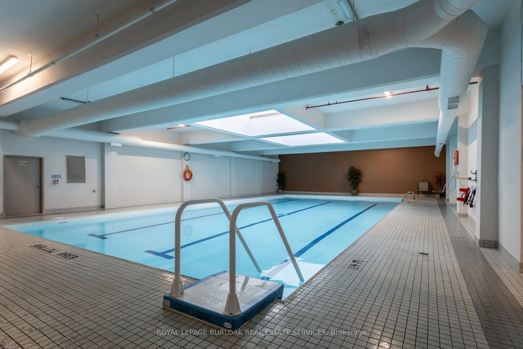 5070 Pinedale Avenue, #101