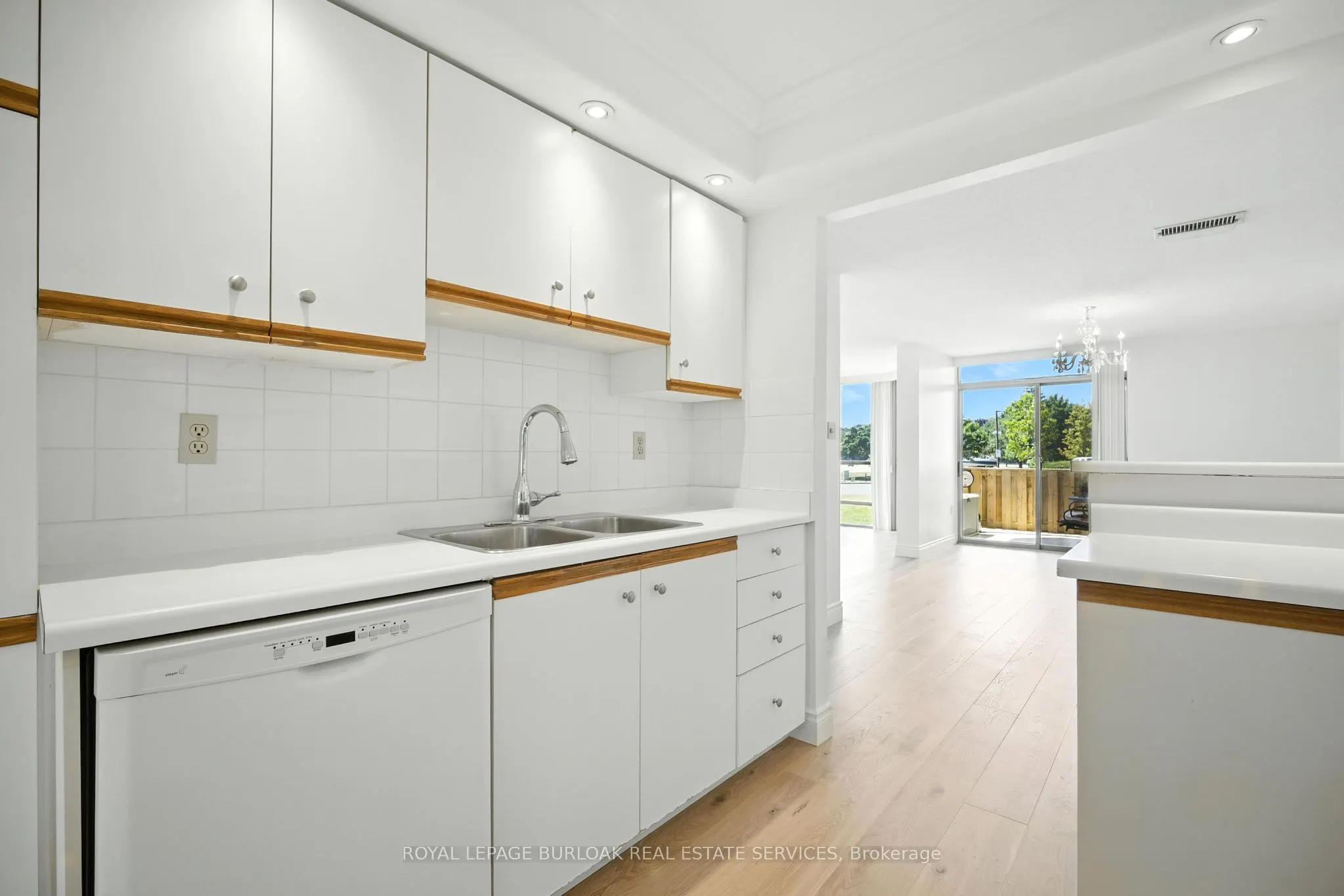 5070 Pinedale Avenue, #101