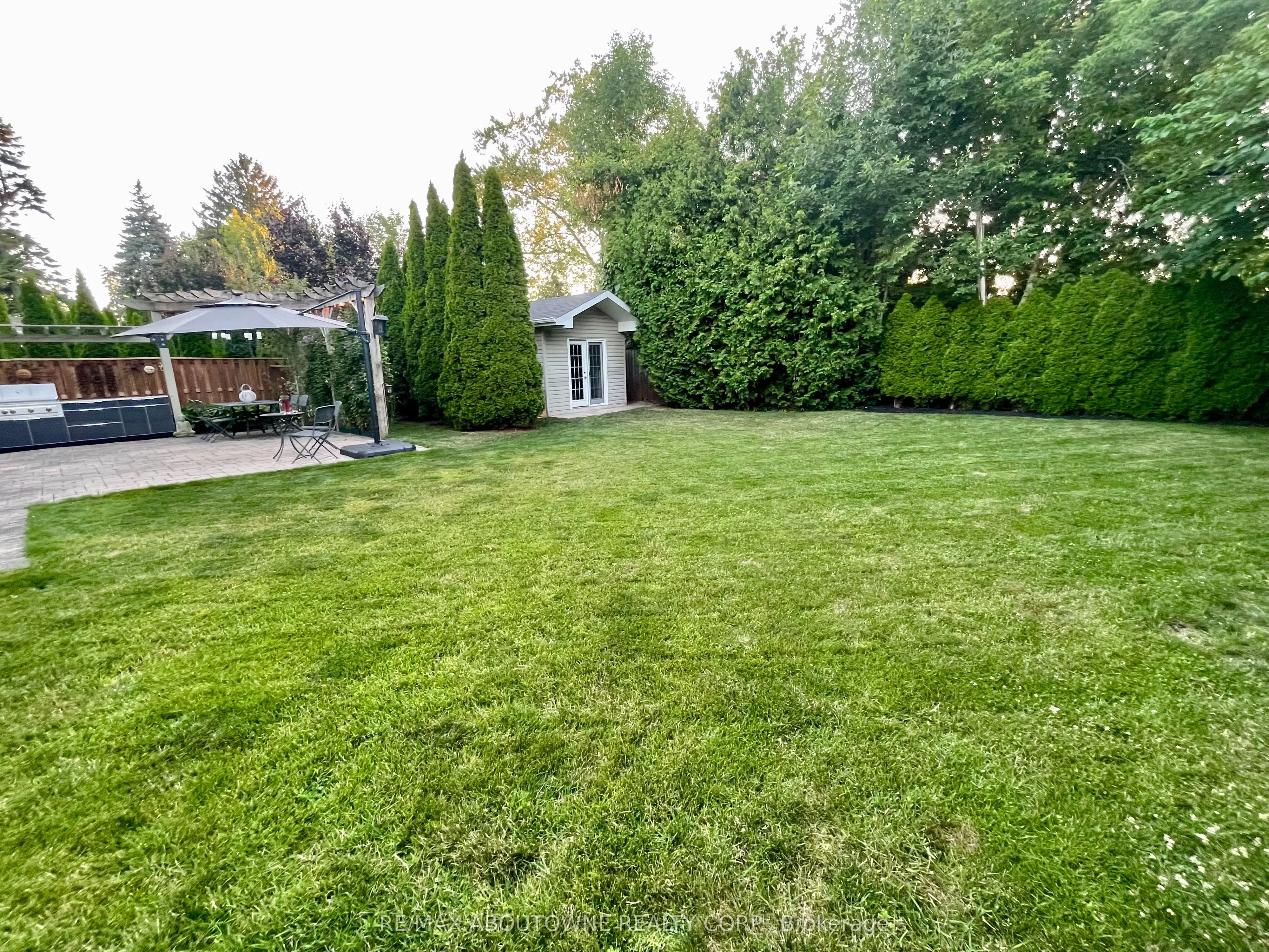 283 Jennings Crescent