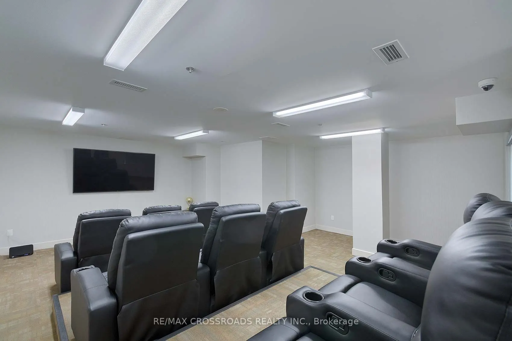 1410 Dupont Street, #2609