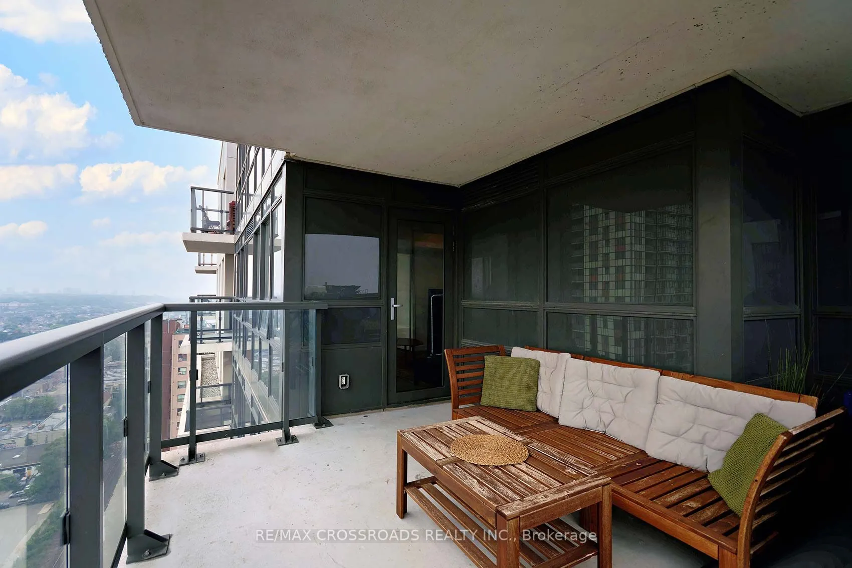 1410 Dupont Street, #2609
