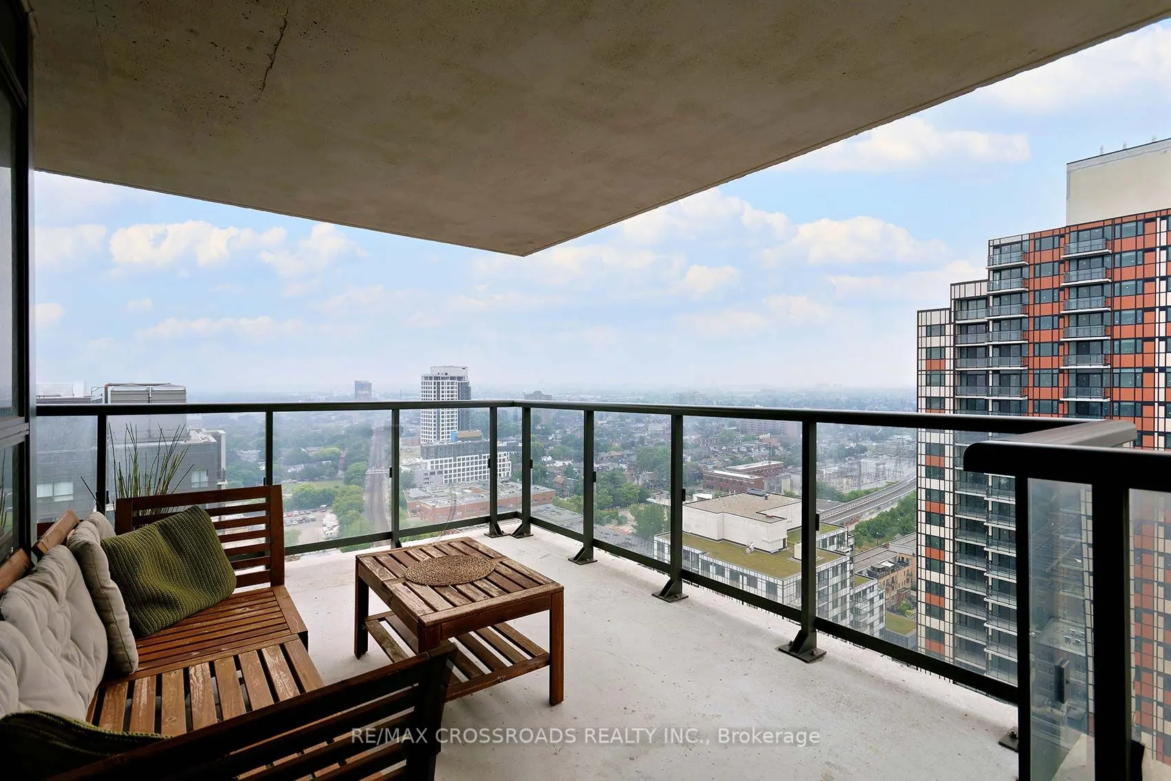 1410 Dupont Street, #2609