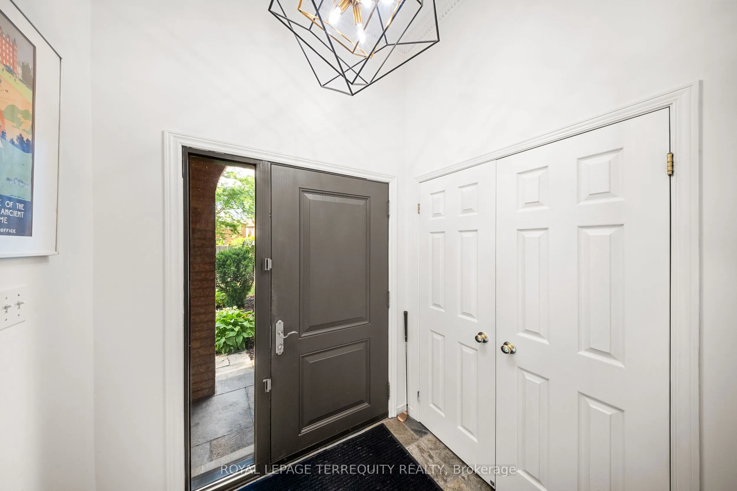 1066 Chateau Court